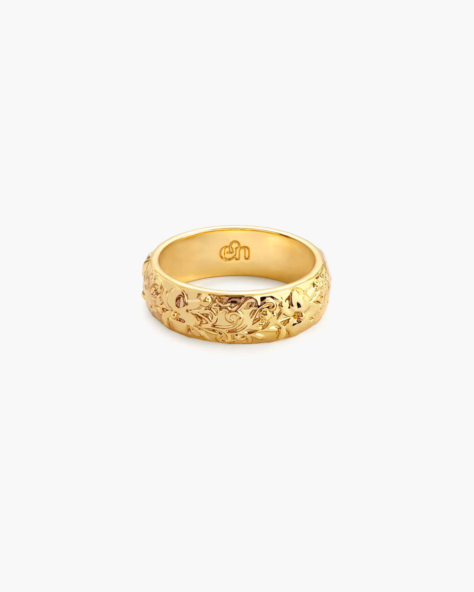 Serenade of Orchid Ring | 3D Butterfly Gold Band | en route jewelry