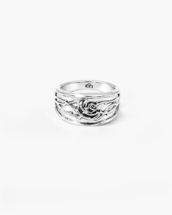 Rosa Band Ring in Silver - en route jewelry