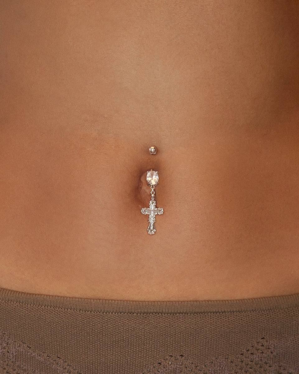 Everette Cross Belly Ring in Silver | Y2K Body Jewelry | en route