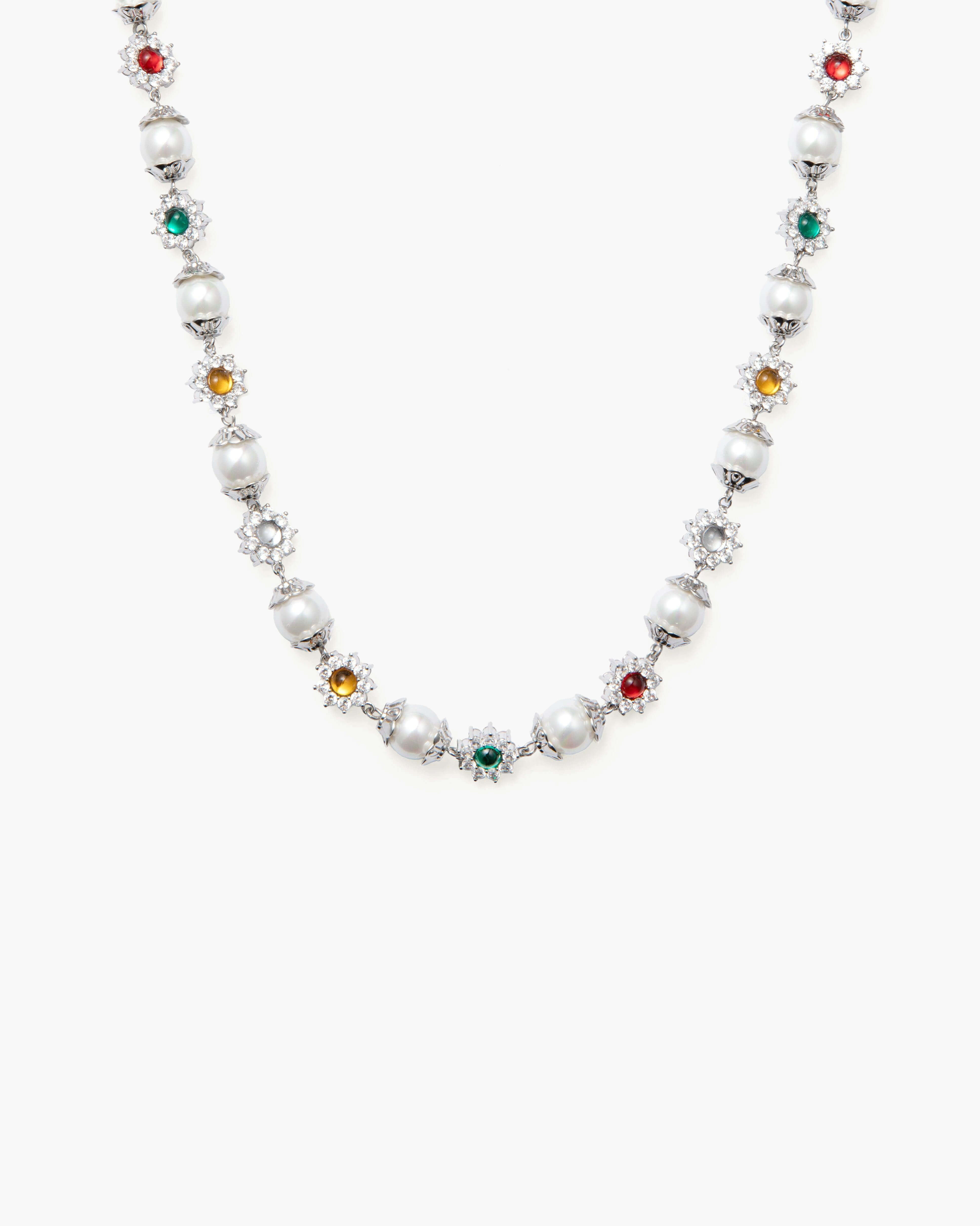 Daisy Pearl Necklace in Silver - En Route Jewelry