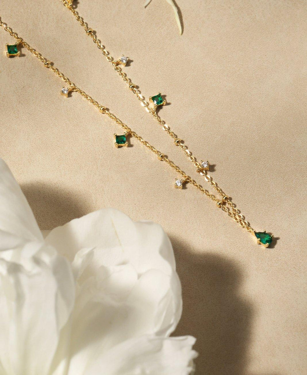 Elysee Necklace in Emerald Green | en route jewelry