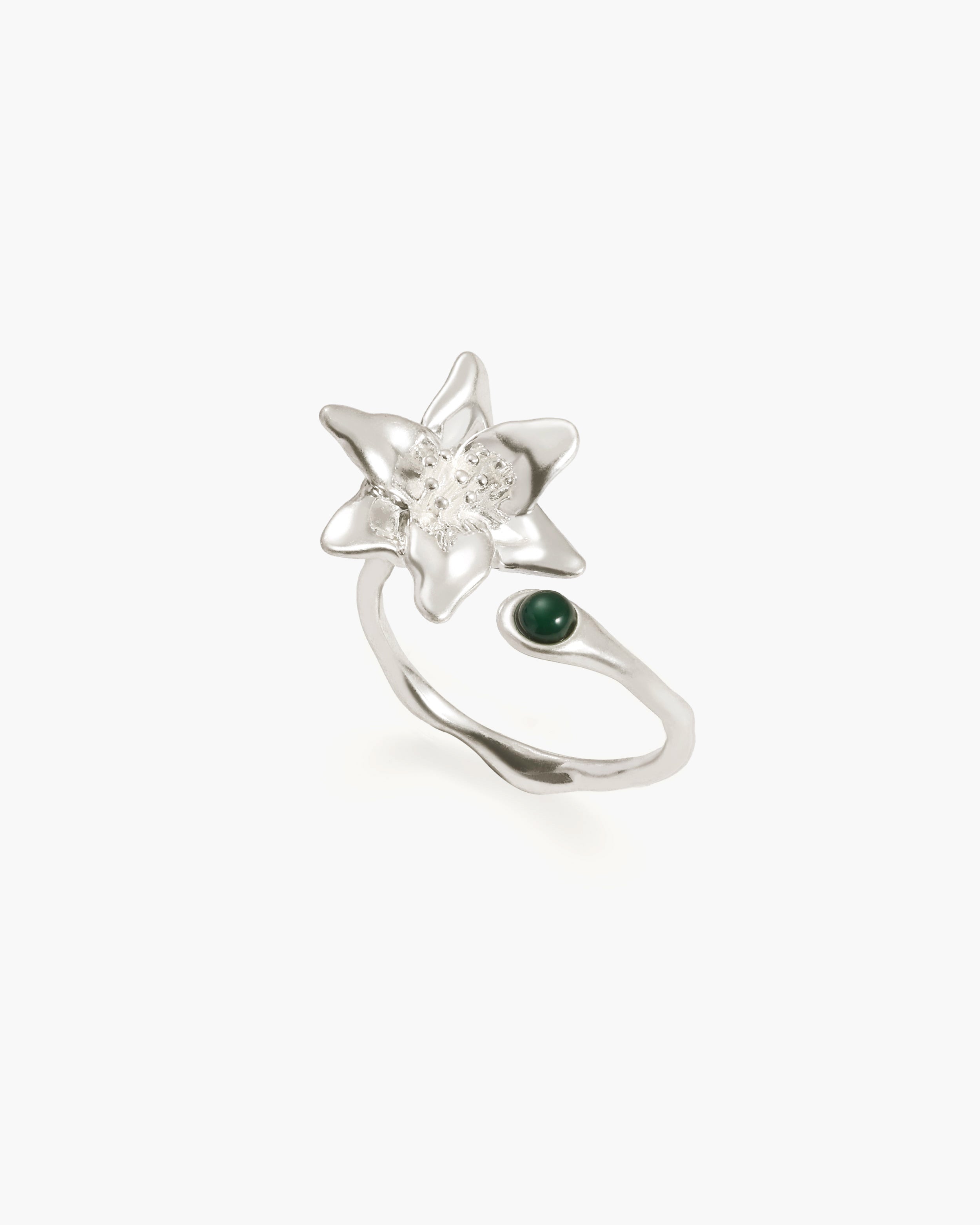 Lily Ring en route jewelry
