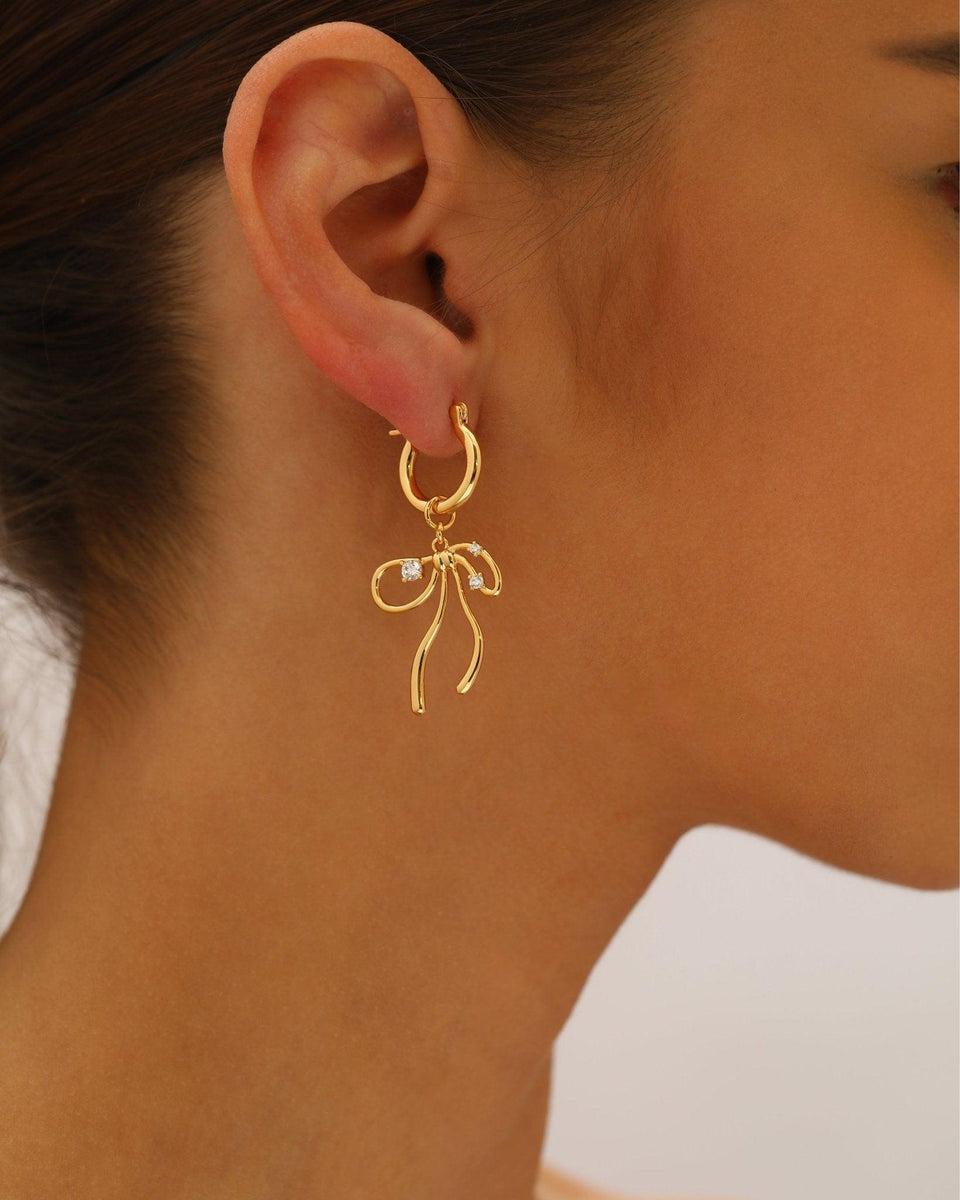 【新品未開封】POINTLESS JOURNEY EAR RING GOLD Gold Miffy Ribbon Earrings | Dainty Balletcore Style | en route