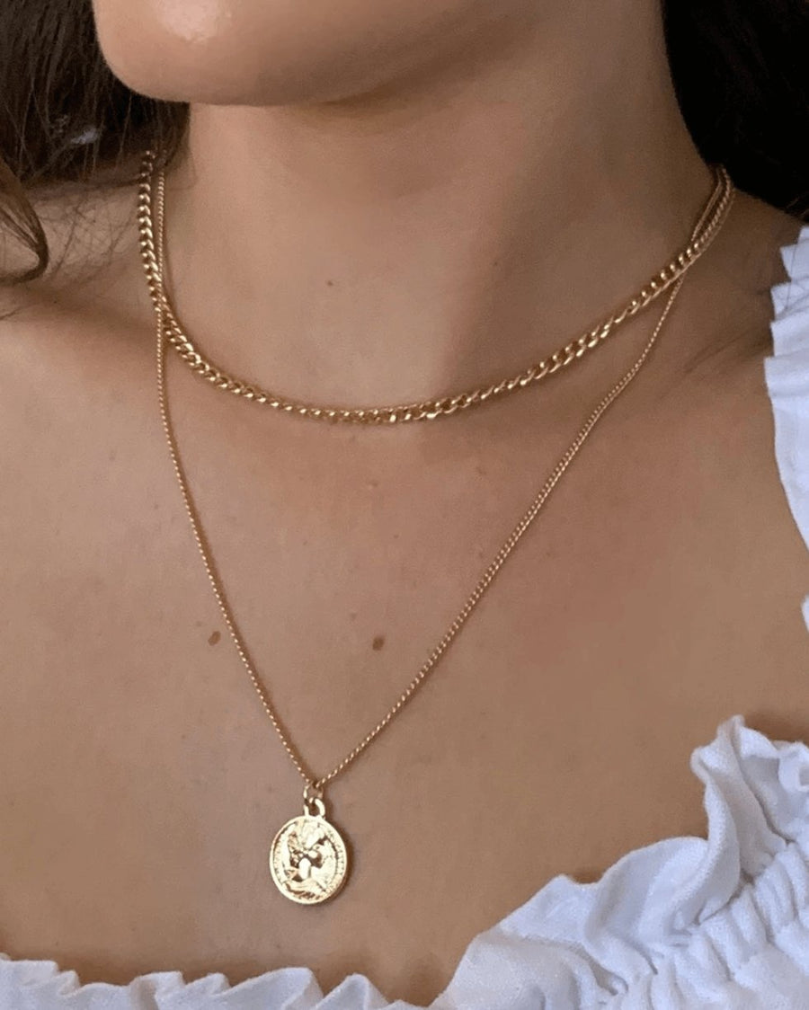 13 Layered Looks We Love With Choker Necklaces - En Route Jewelry