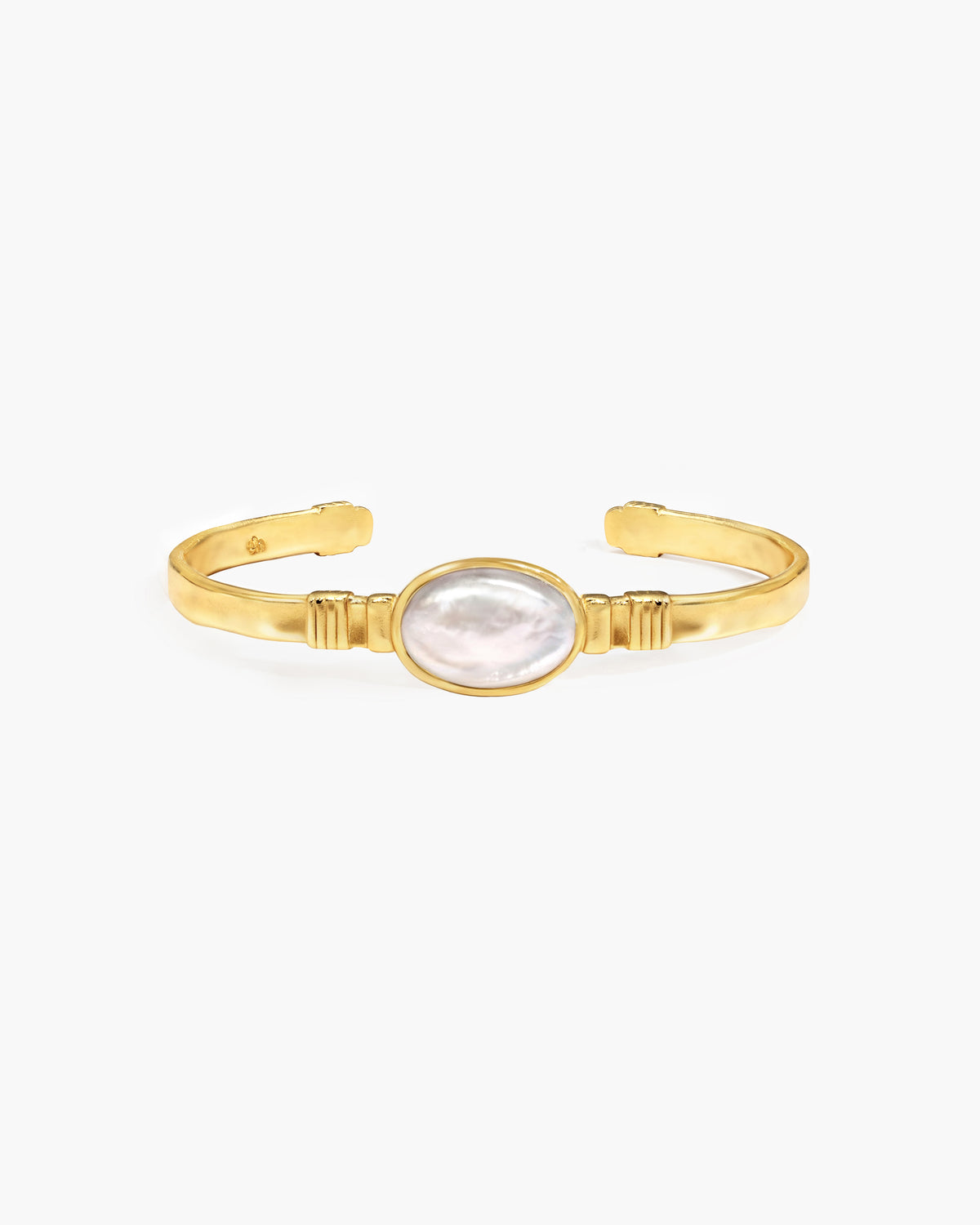 Liquid Oval Pearl Bangle - En Route Jewelry