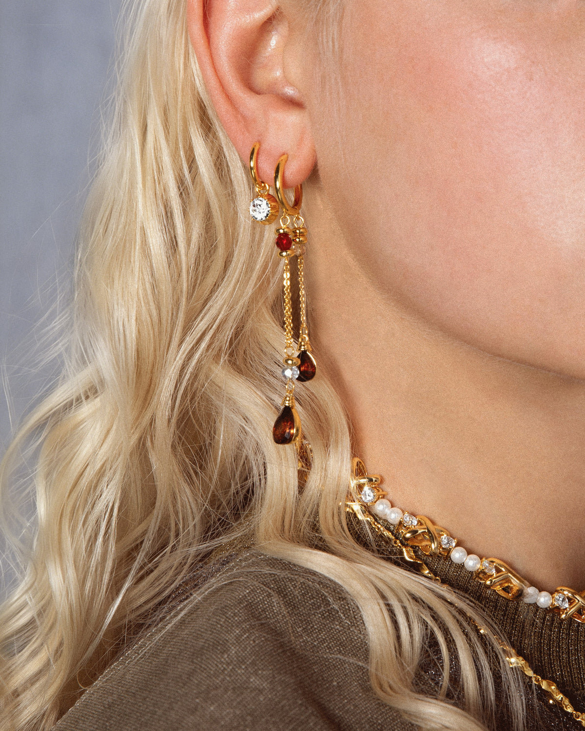 Silent Drop Earrings