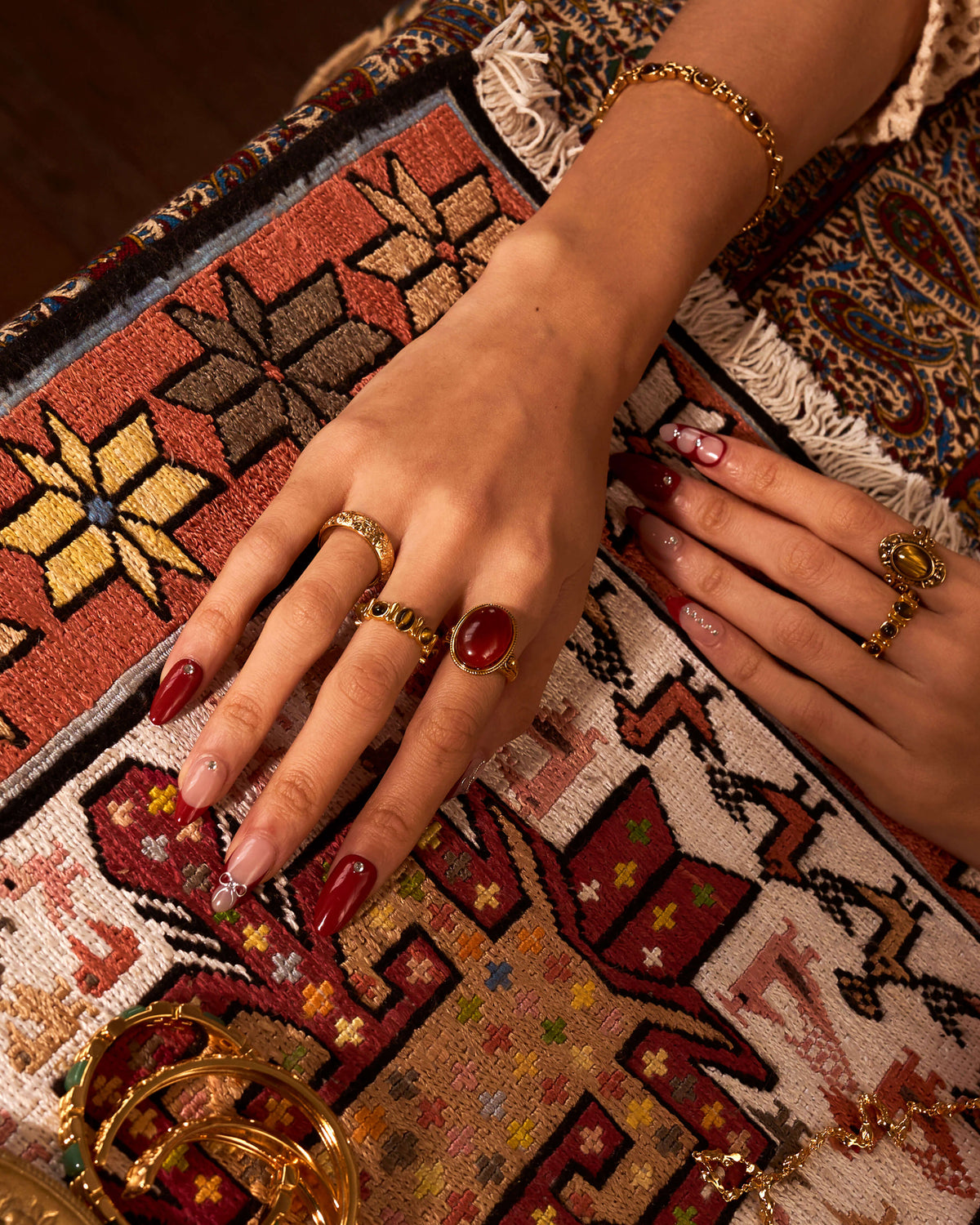 Mystique Ring in Gold