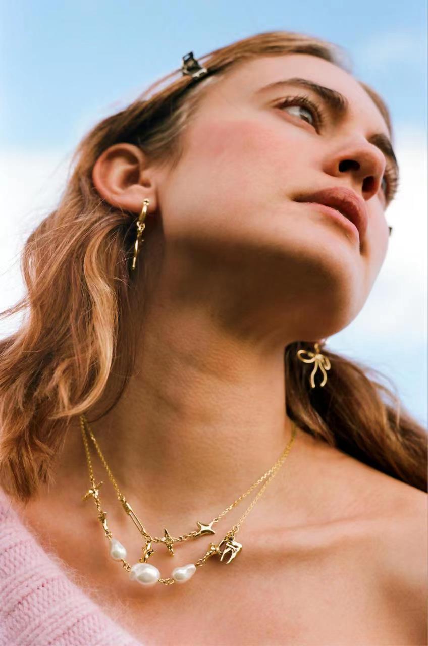 The Mellow Collier in gold