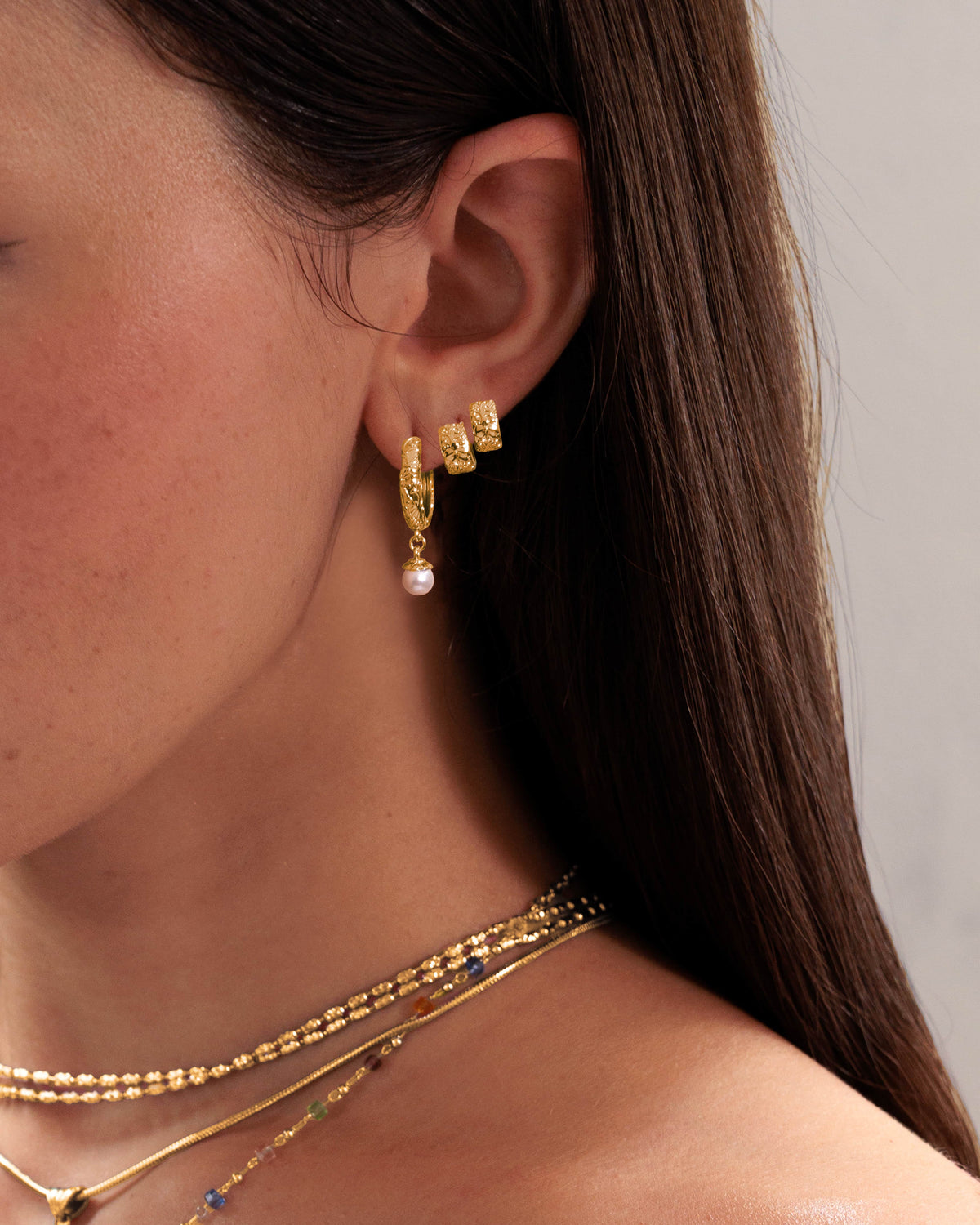 Serenade of Orchid Pearl Hoops in Gold - en route jewelry