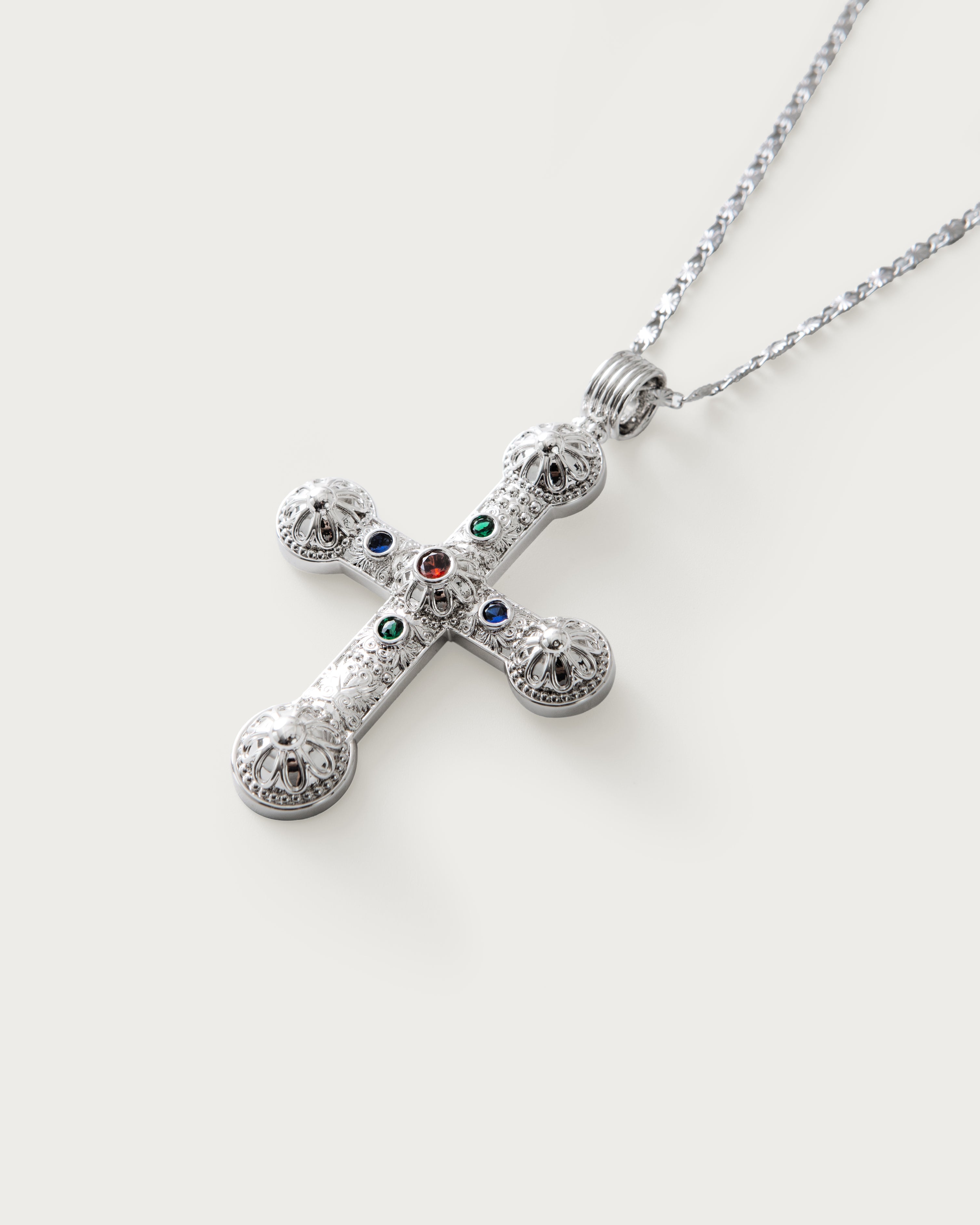 XL Cross Chain in Silver