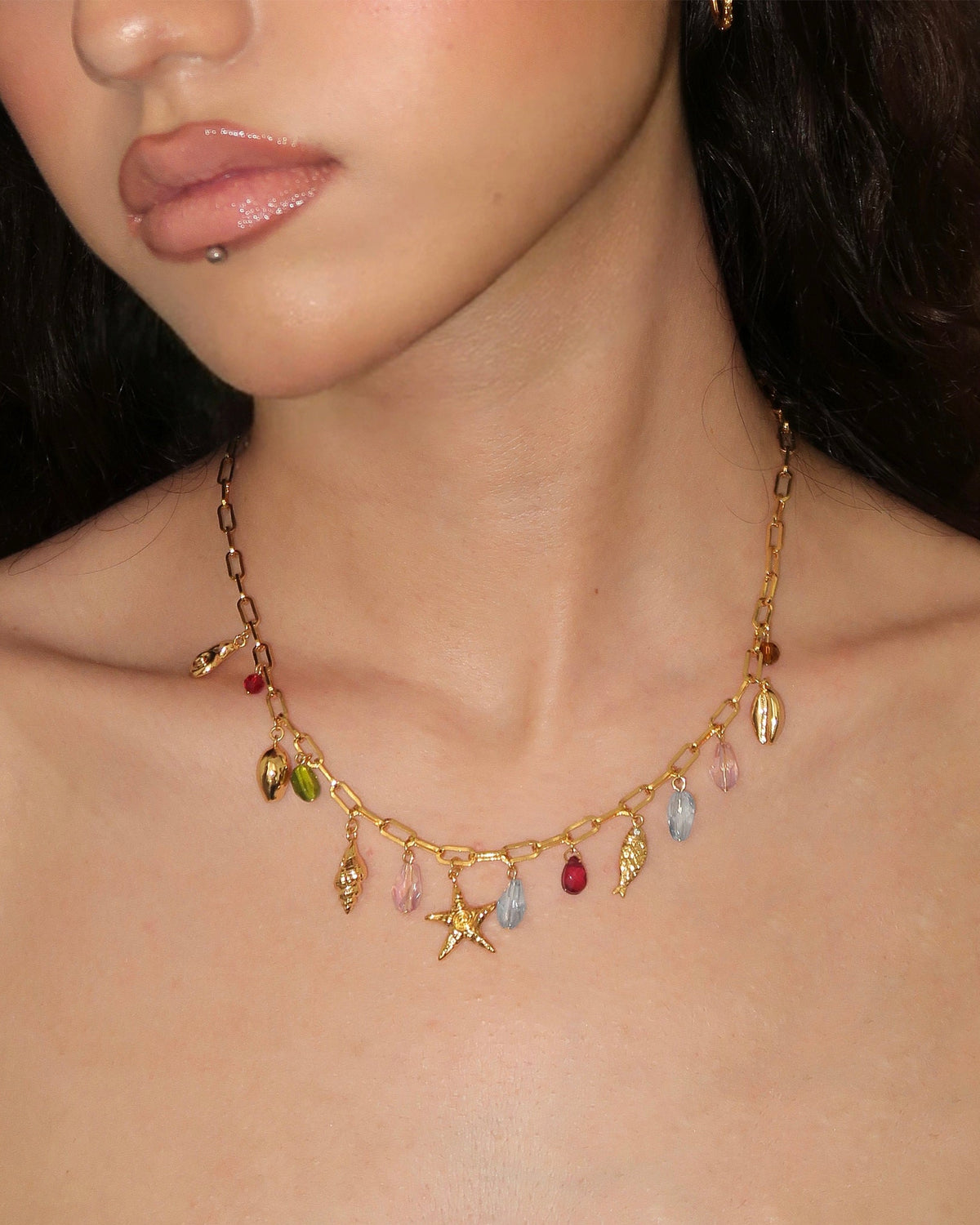 Collier ras-de-cou Choker à multi-breloques Coral Dancer en or