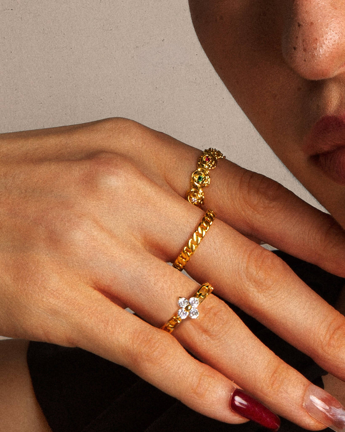 Lucky Clover Ring in Gold