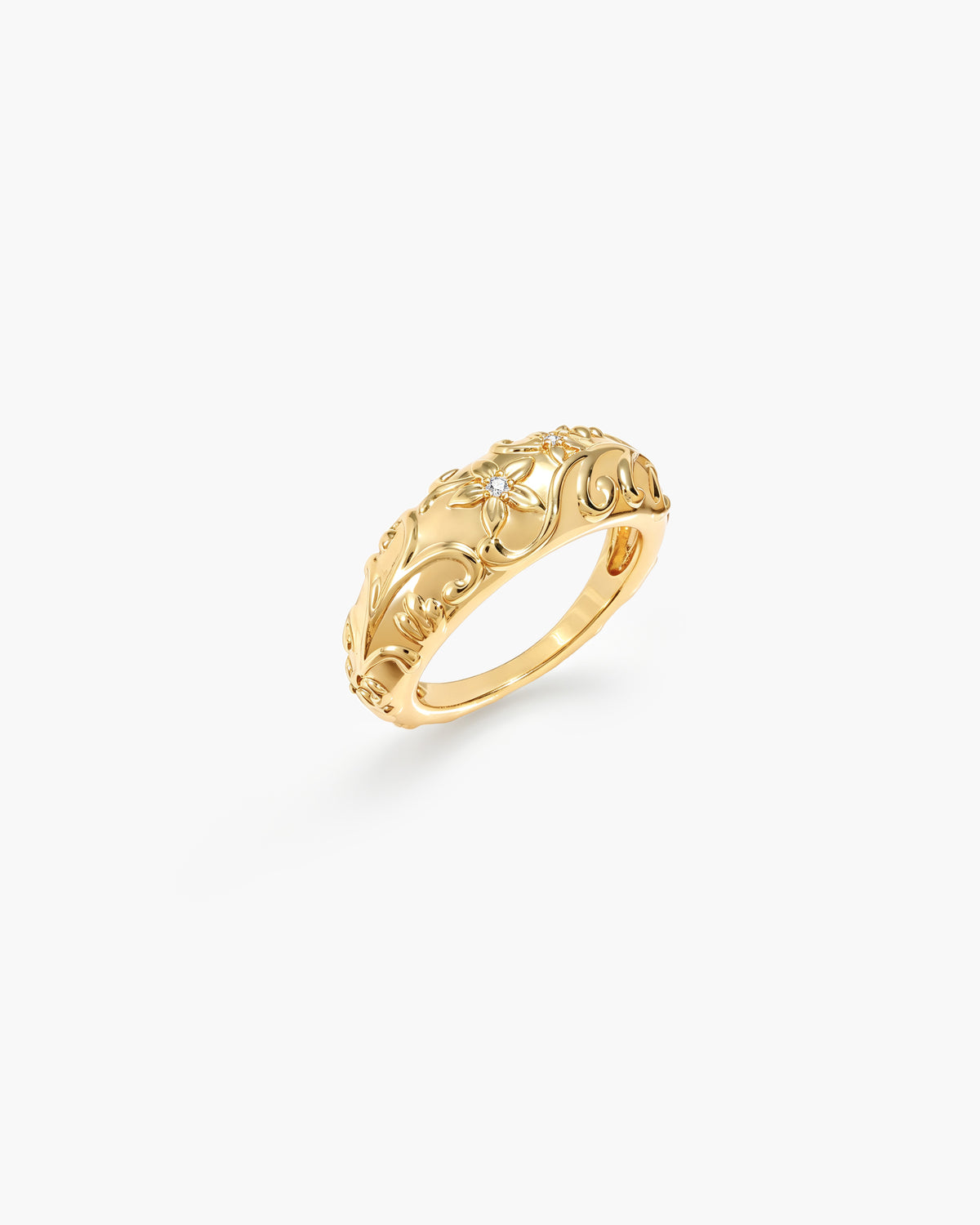 Wild Lily Dome Ring in Gold