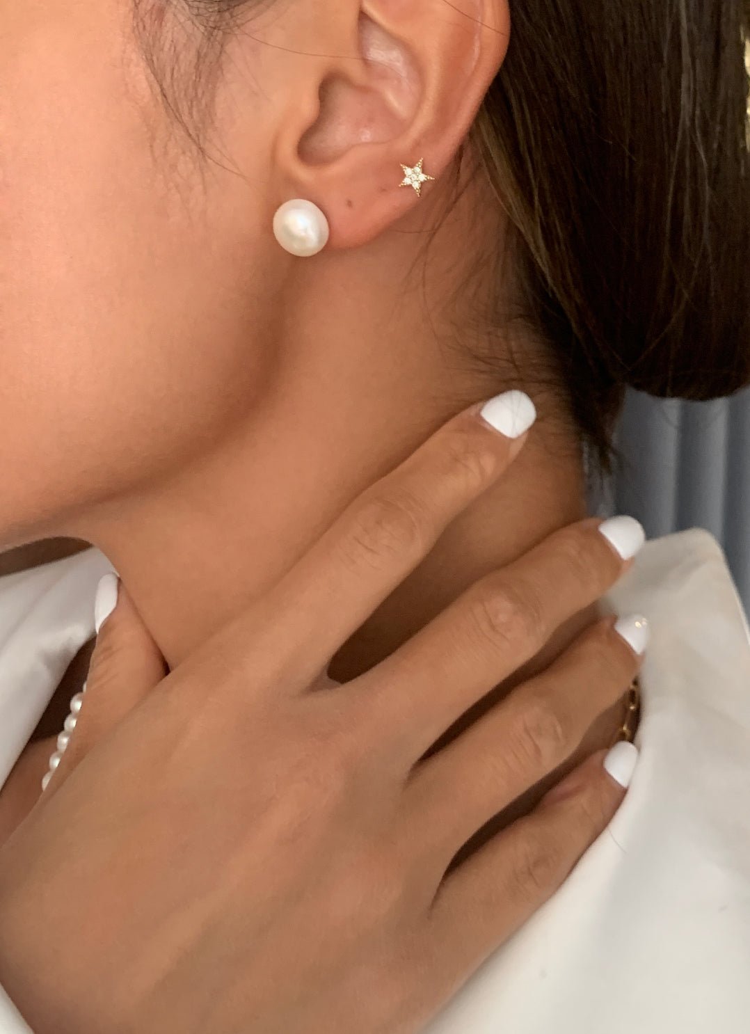 Diana Pearl Stud Earrings