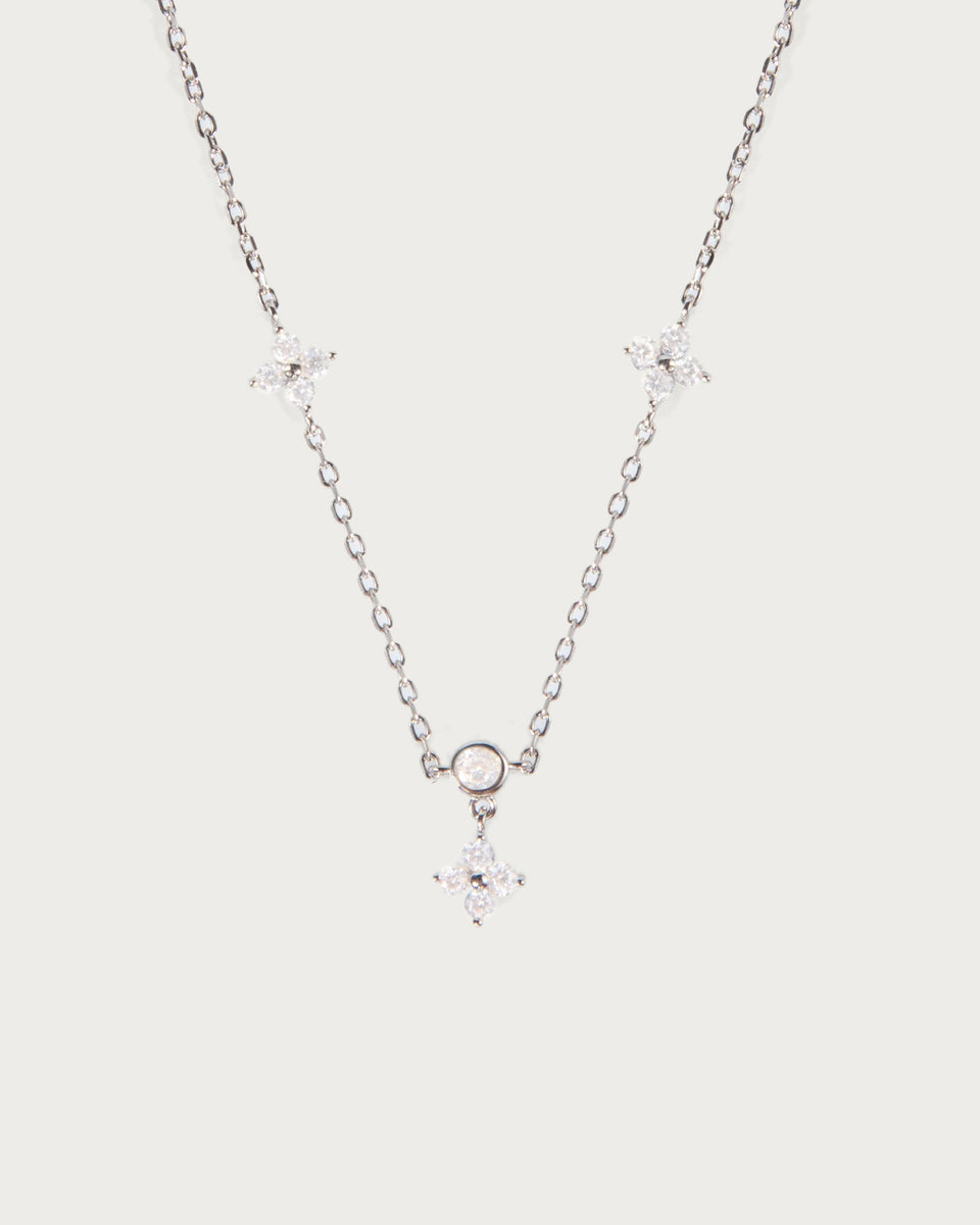 Lucky Clover Necklace | En Route Jewelry