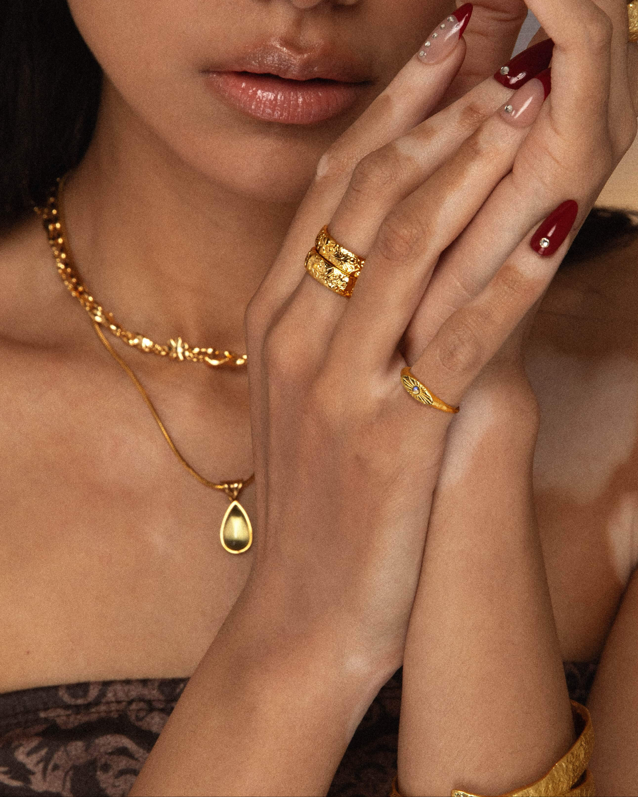 Serenade of Orchid Ring