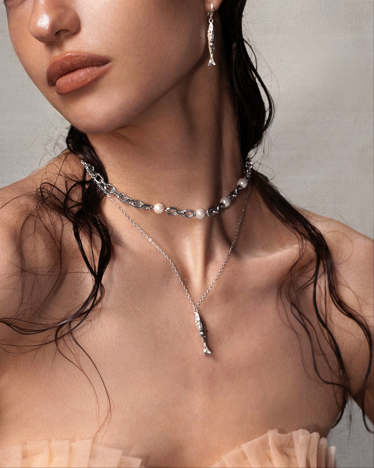 Anchovy Necklace & Earrings Set in Silver - En Route Jewelry