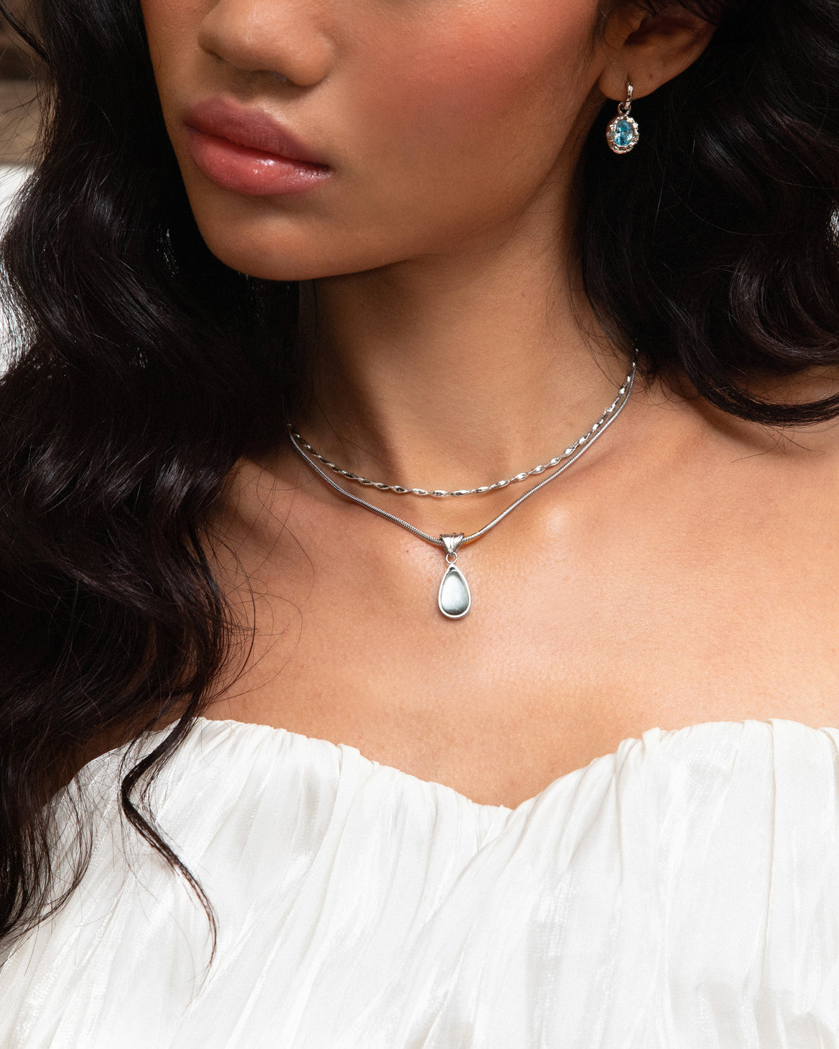 Waterdrop Necklace Set in Silver