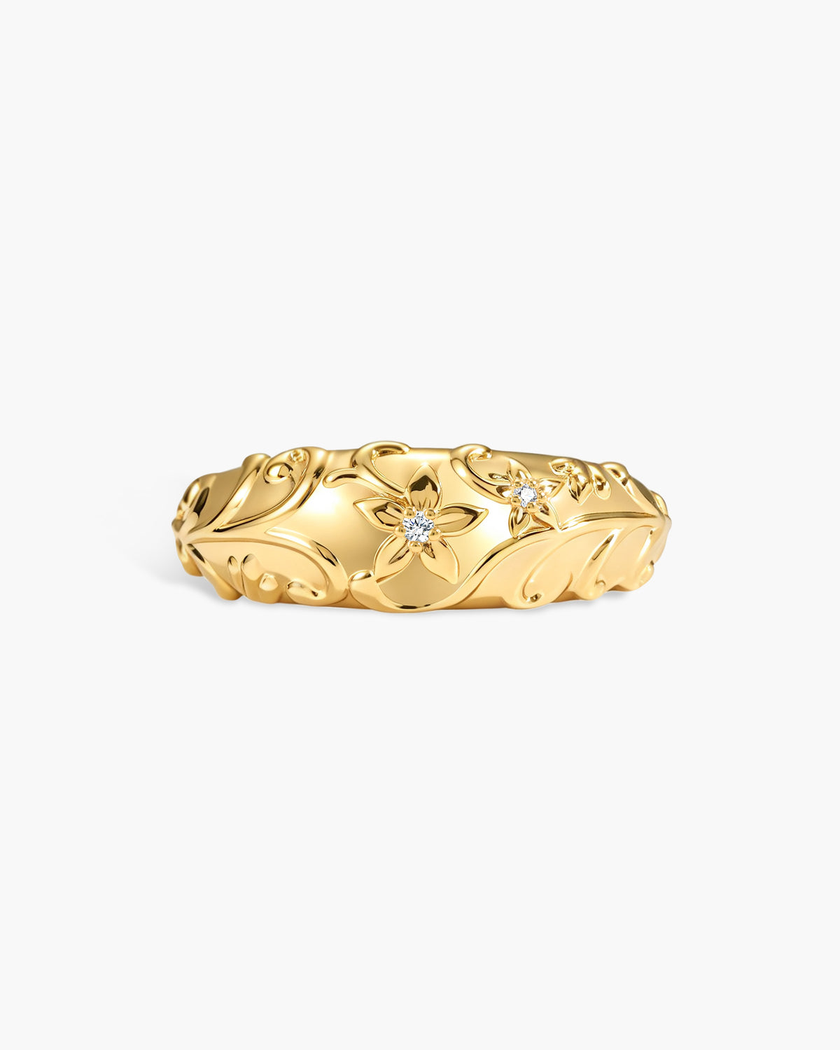 Wild Lily Dome Ring in Gold