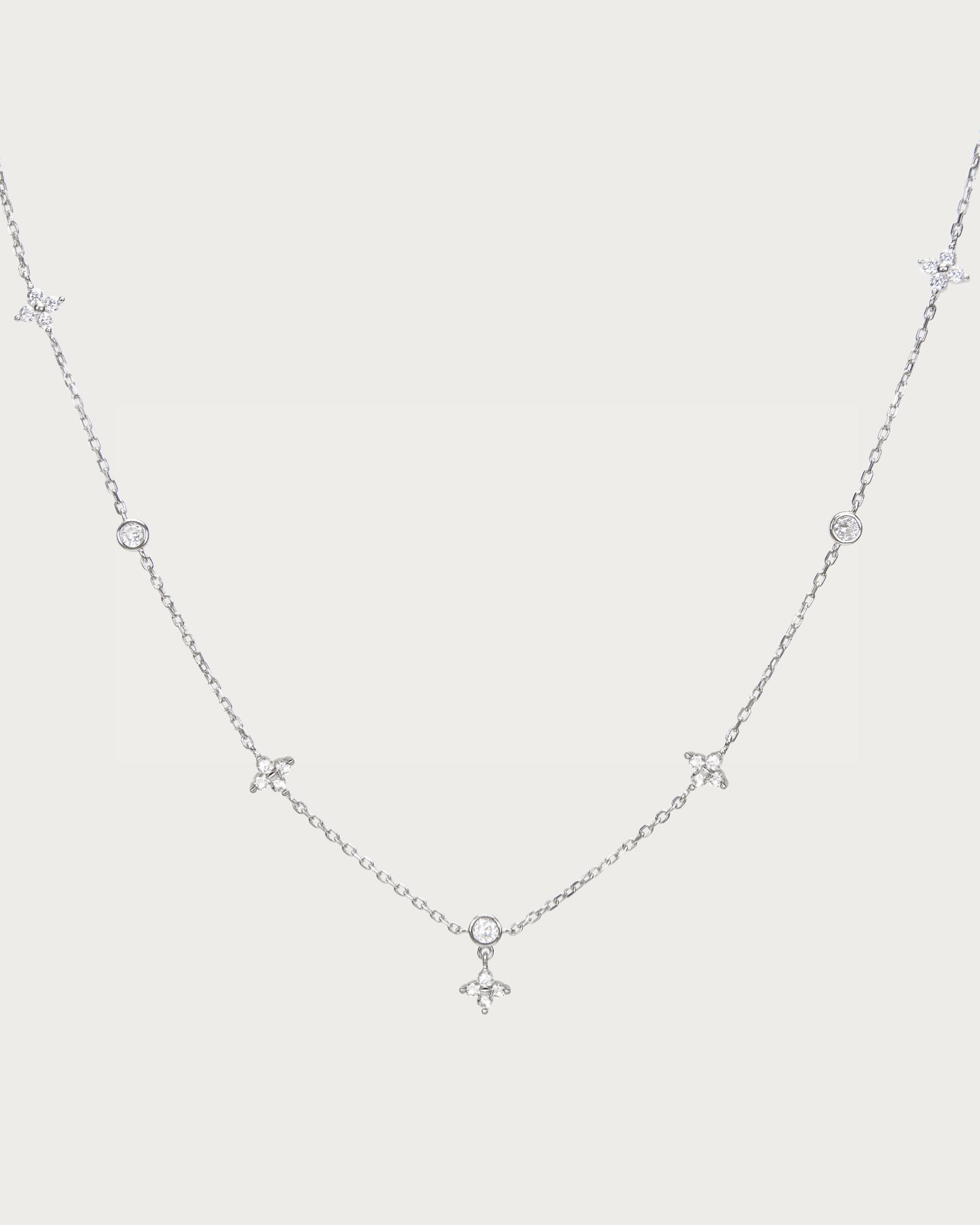 Lucky Clover Necklace in Silver
