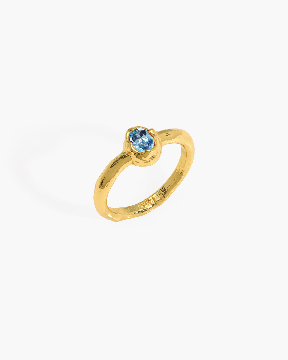 Anillo de piedra natal en oro - enero