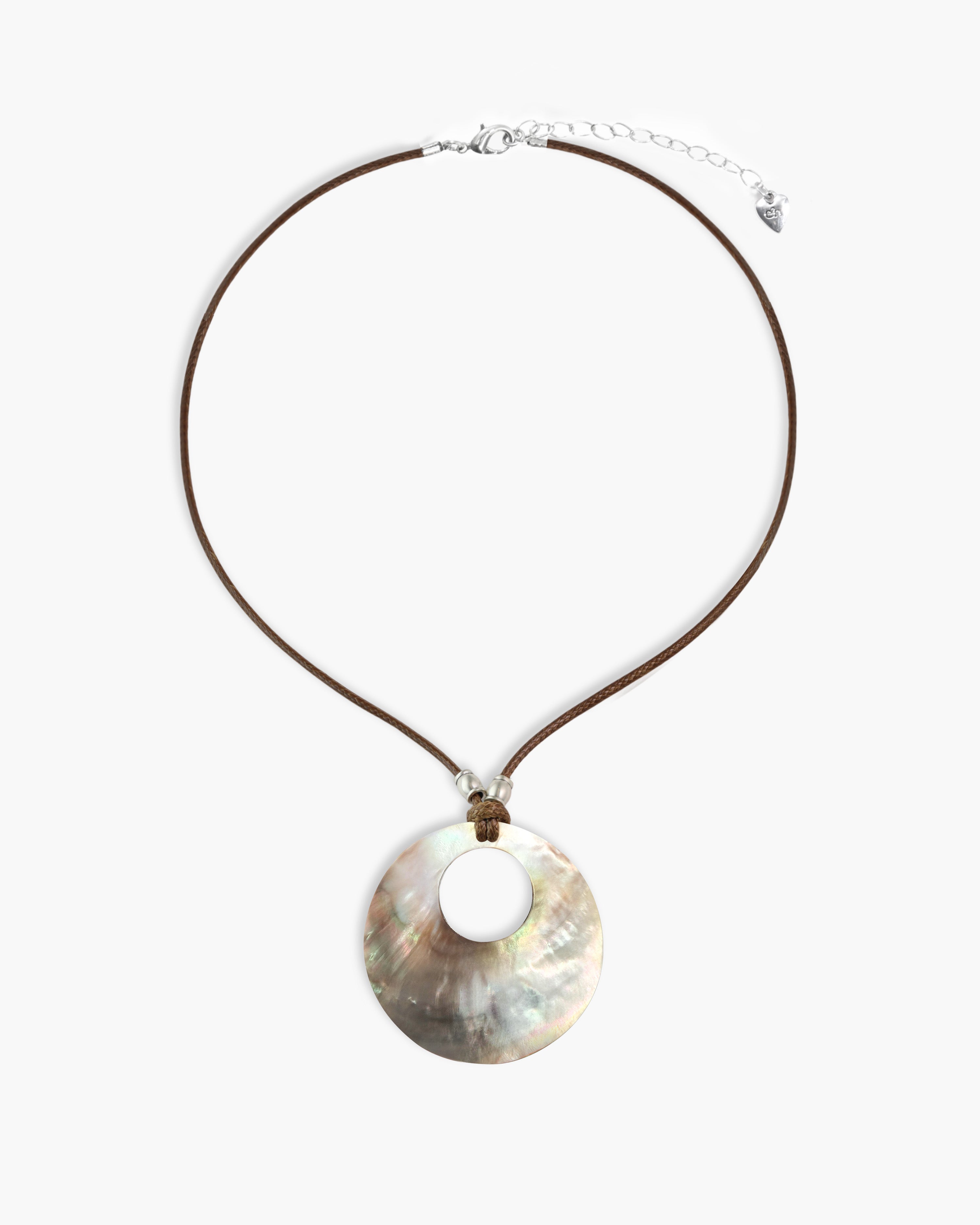 小物・アクセサリー nayuai Naia Shell Cord Necklace - Ivory | Coastal Accent | en route jewelry