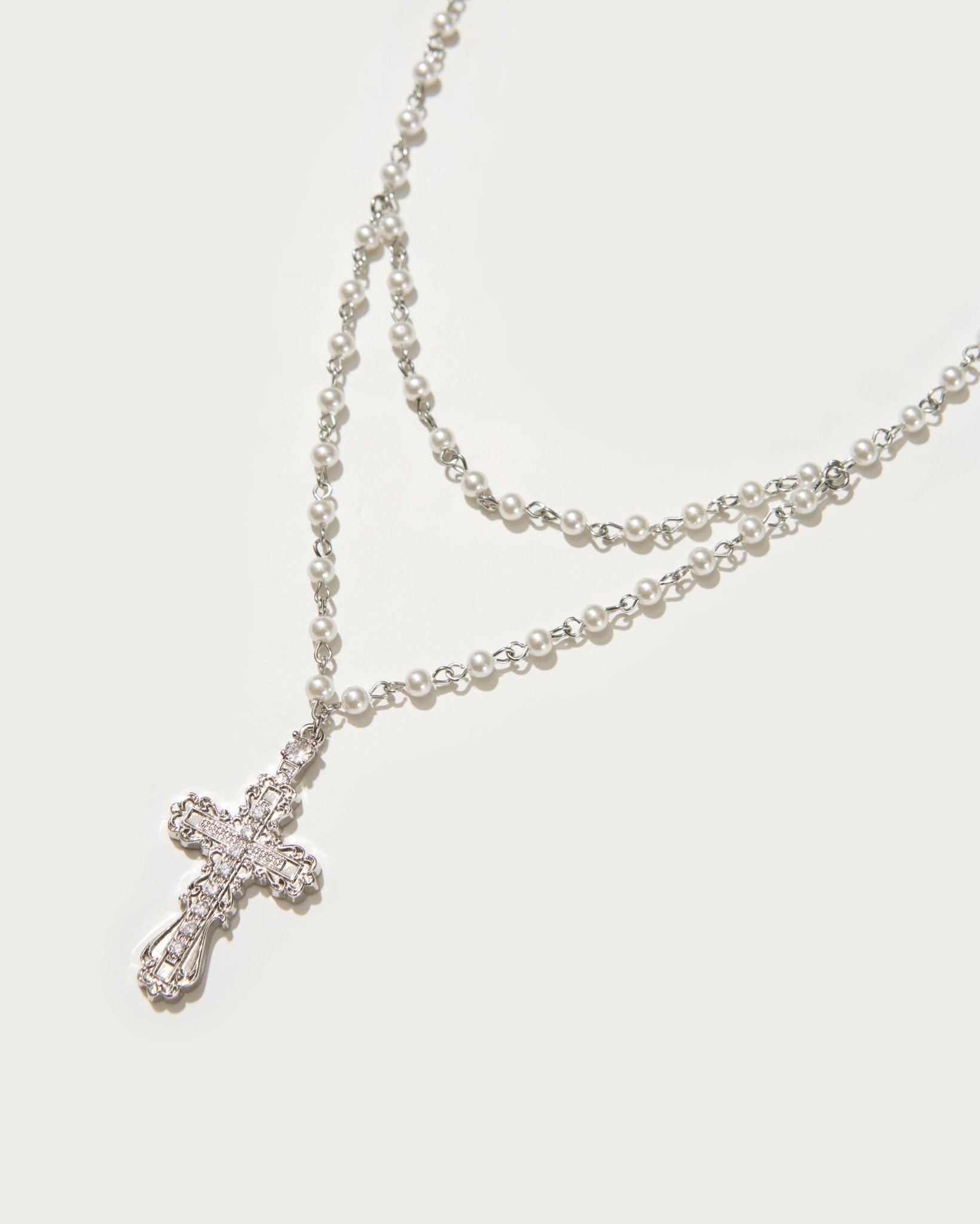 Everette Cross Necklace - En Route Jewelry