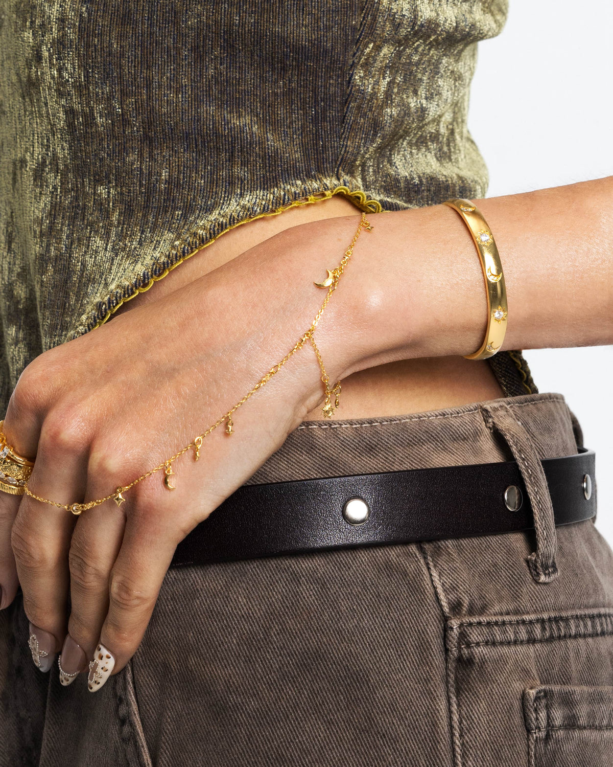 Lyra Hand Chain Bracelet - En Route Jewelry