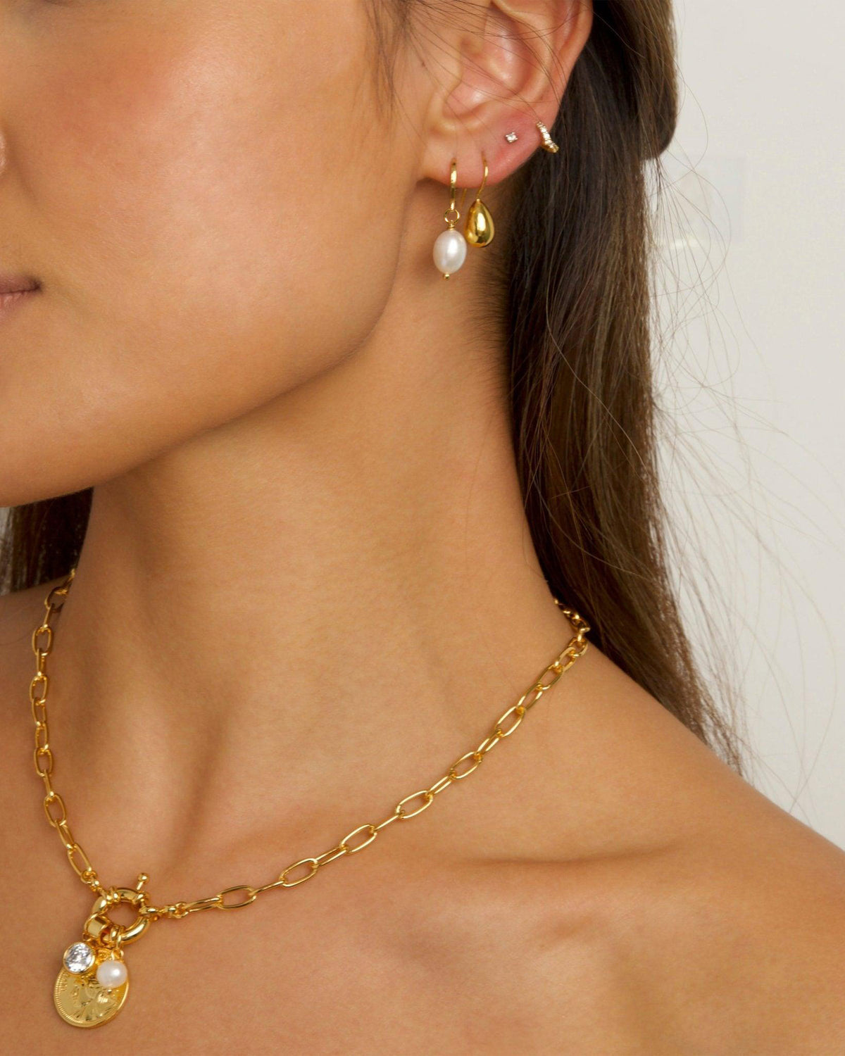 Pearl Hoop Earrings - en route jewelry
