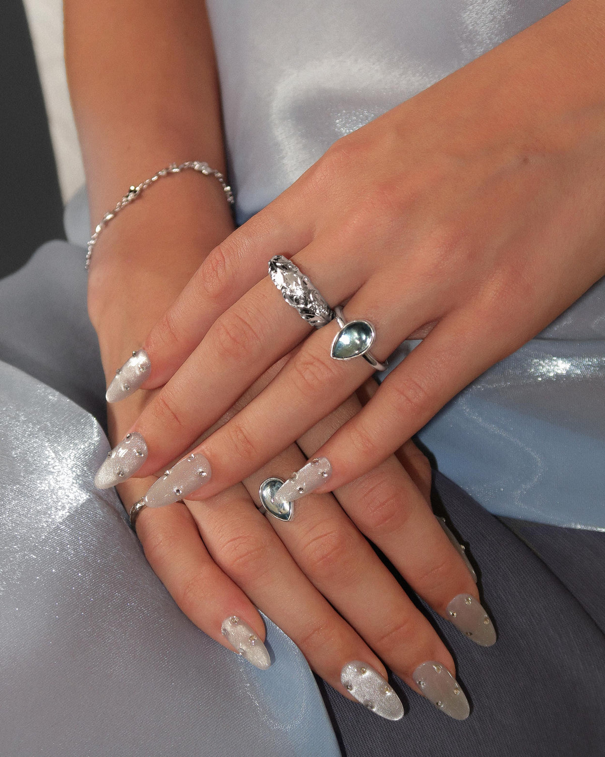 Wild Lily Dome Ring in Silver