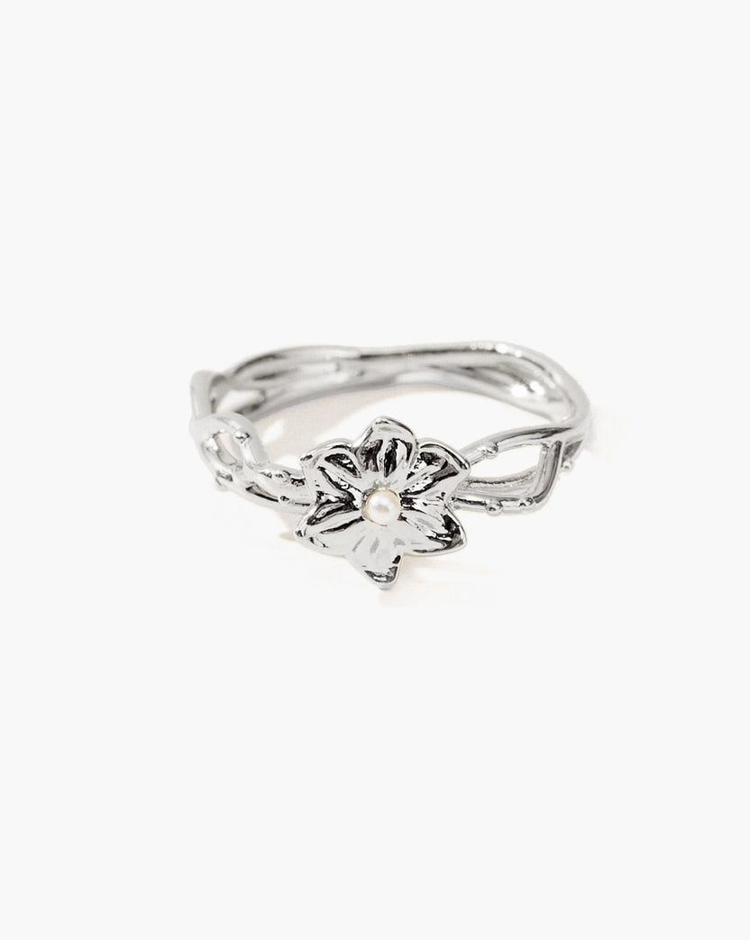 The Victoria Ring in Silver