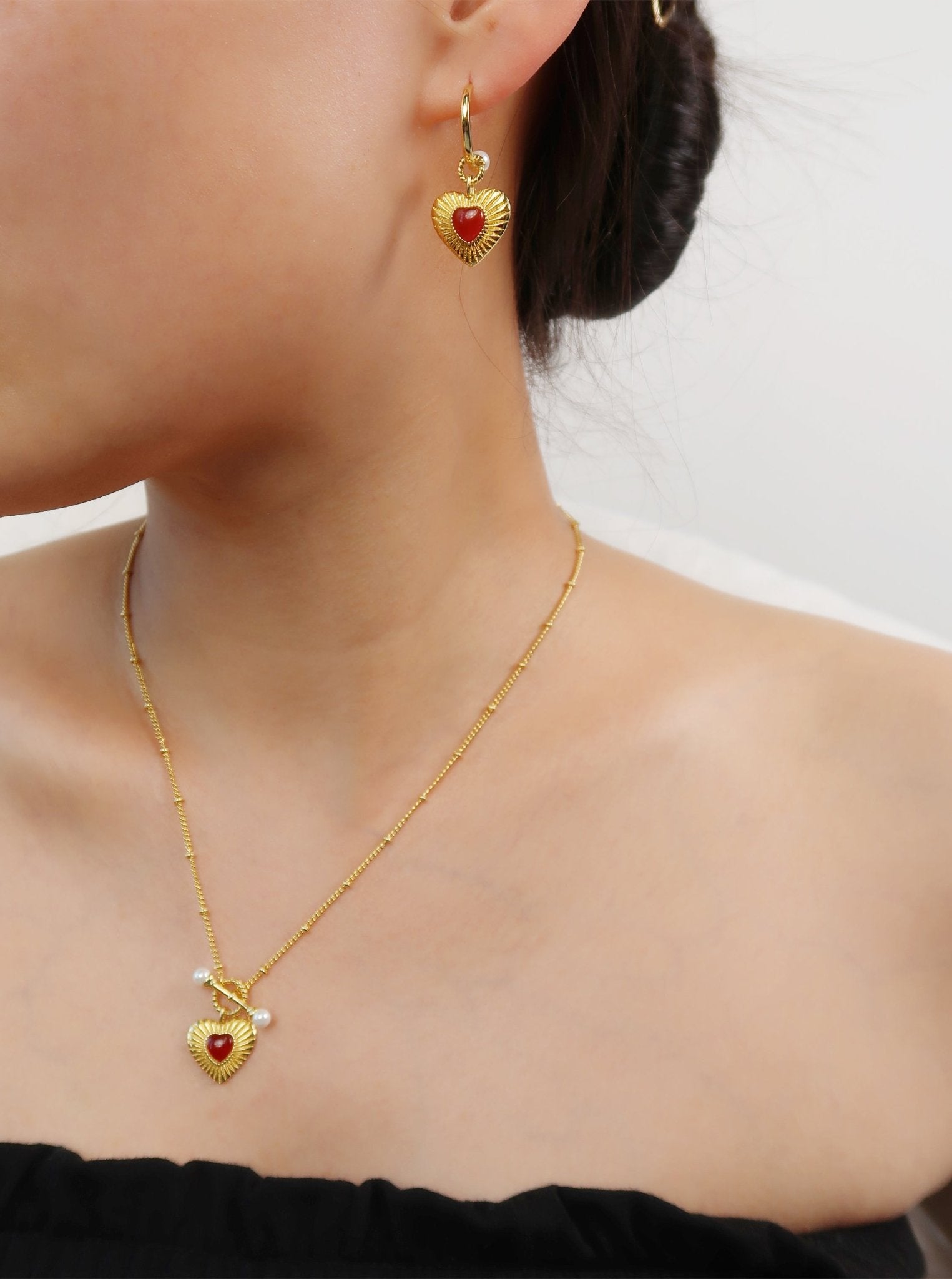 Helena Carnelian Heart Necklace