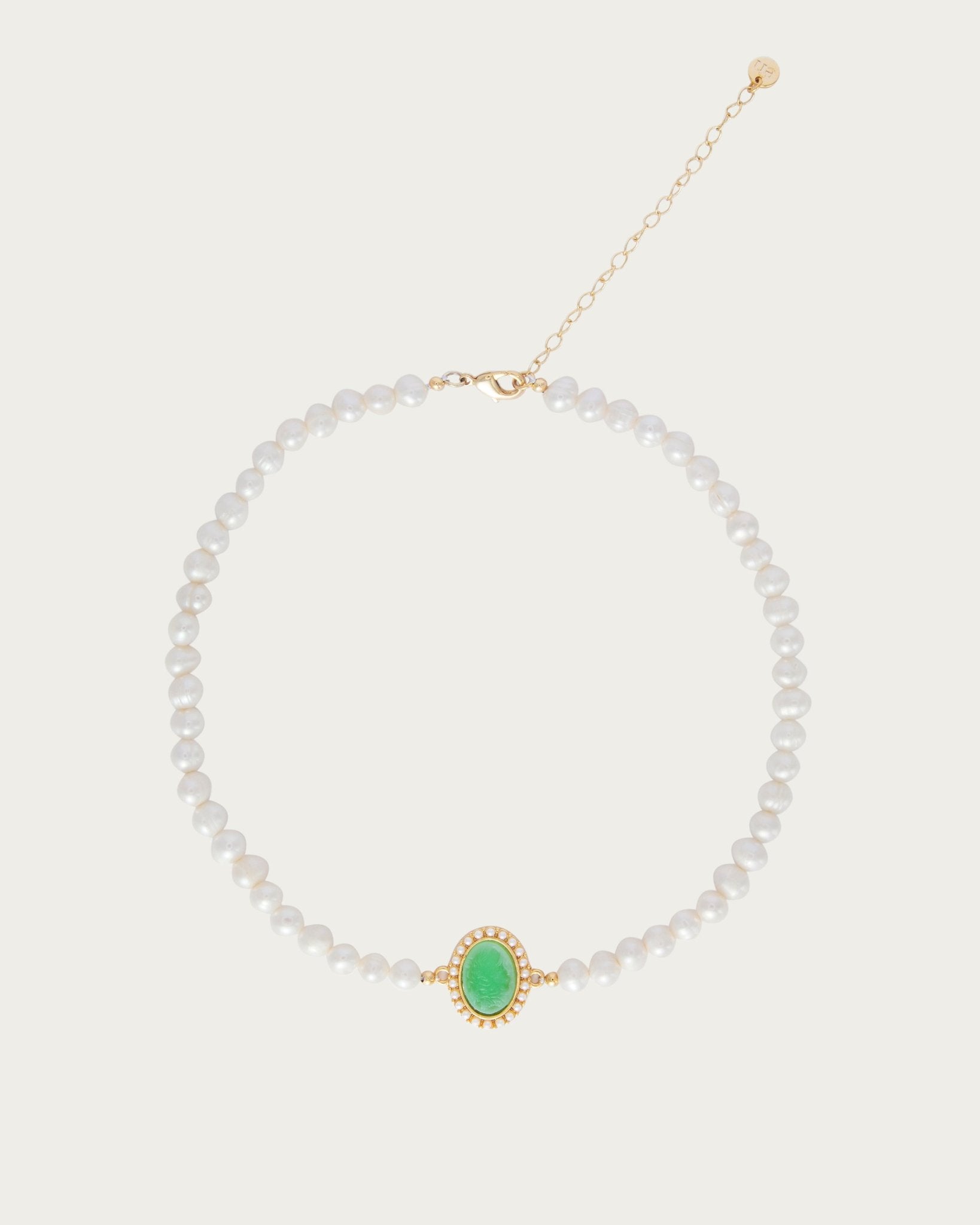 Green Cameo Pearl Necklace