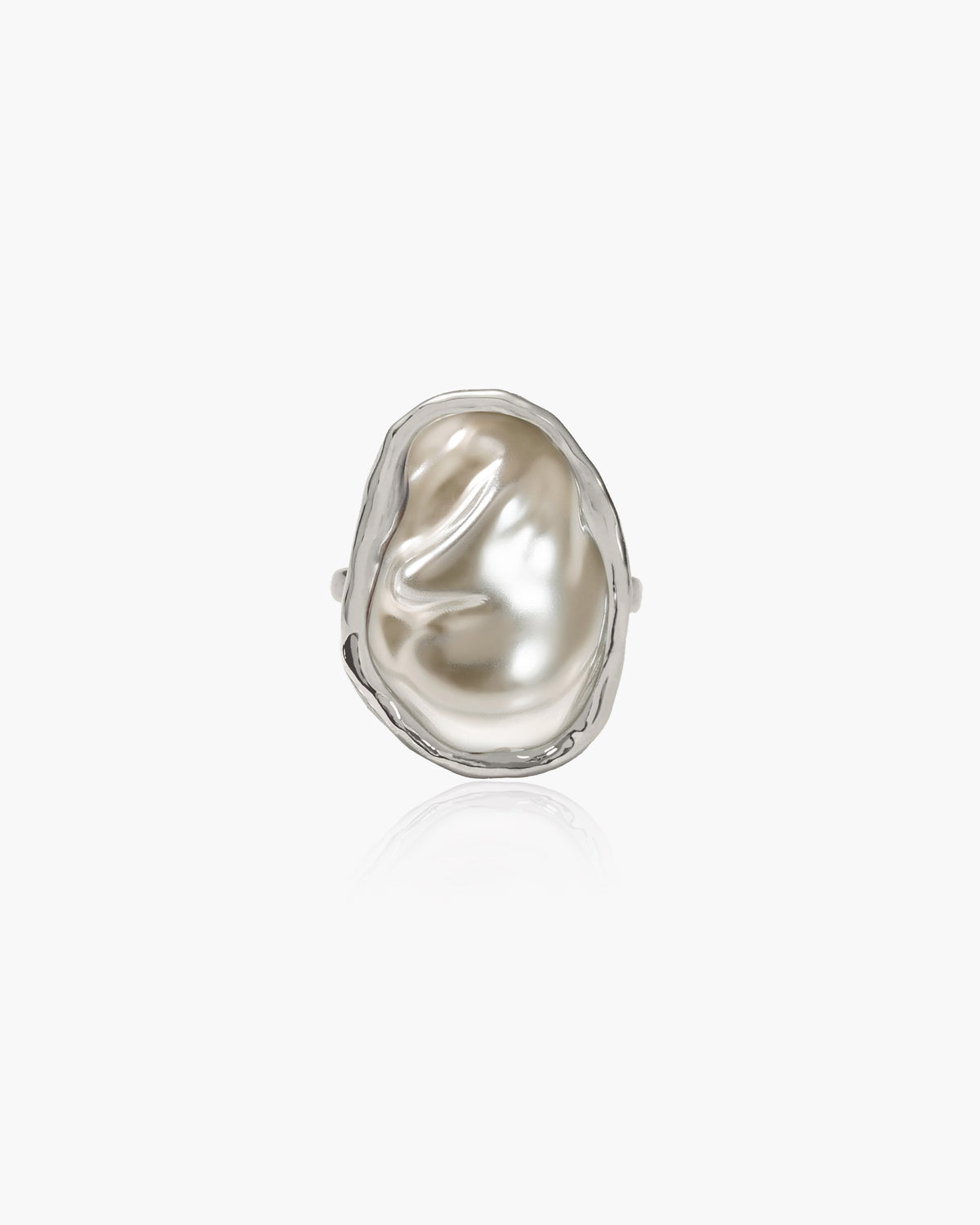 Wonder Pearl Ring in Silver