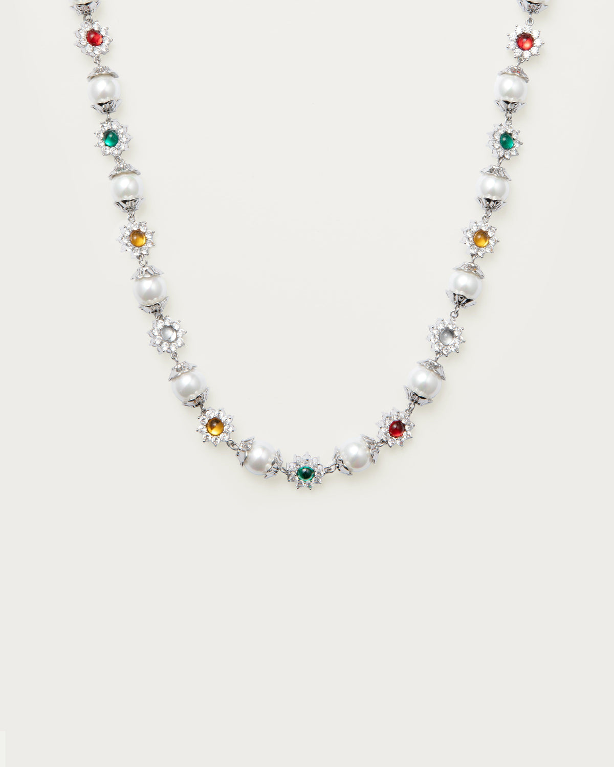 Collier de perles marguerite en argent