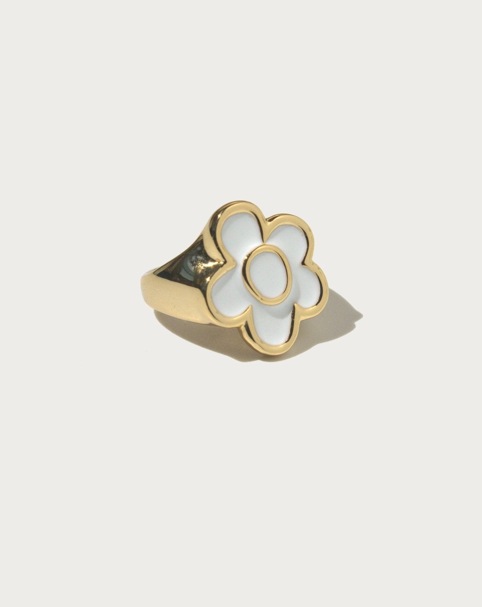 Daisy Ring - En Route Jewelry