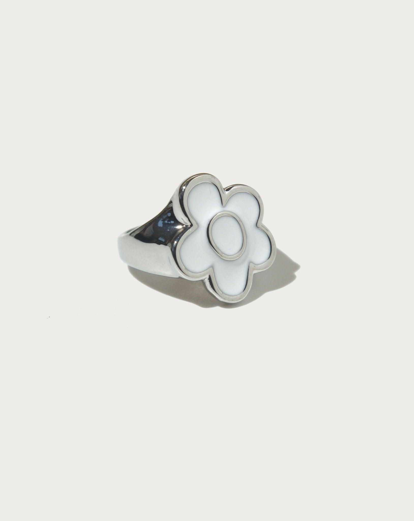 Daisy Ring - En Route Jewelry