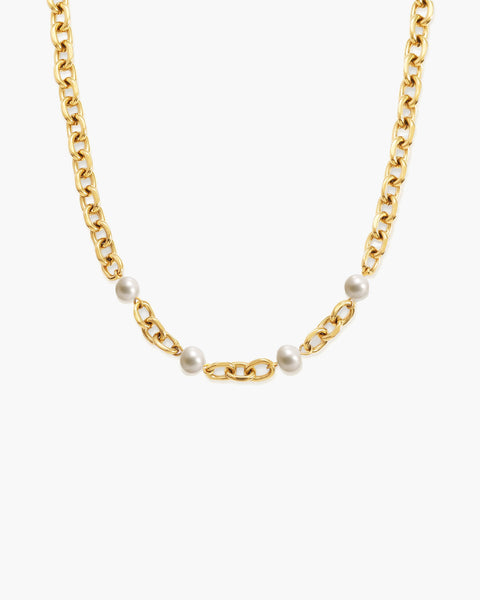 Essence Pearl Necklace
