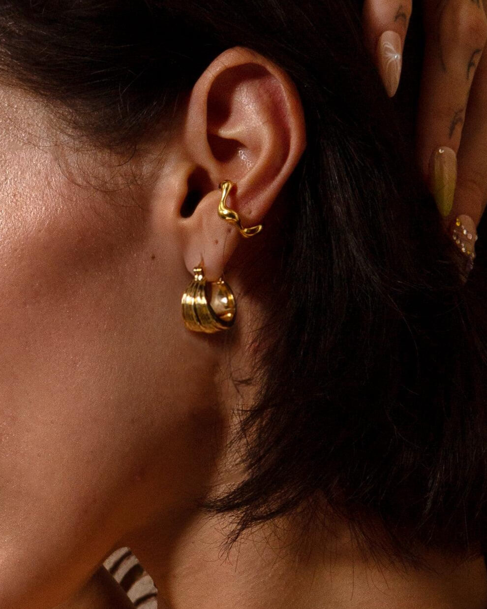 Gold Wave Ear Cuff - En Route Jewelry