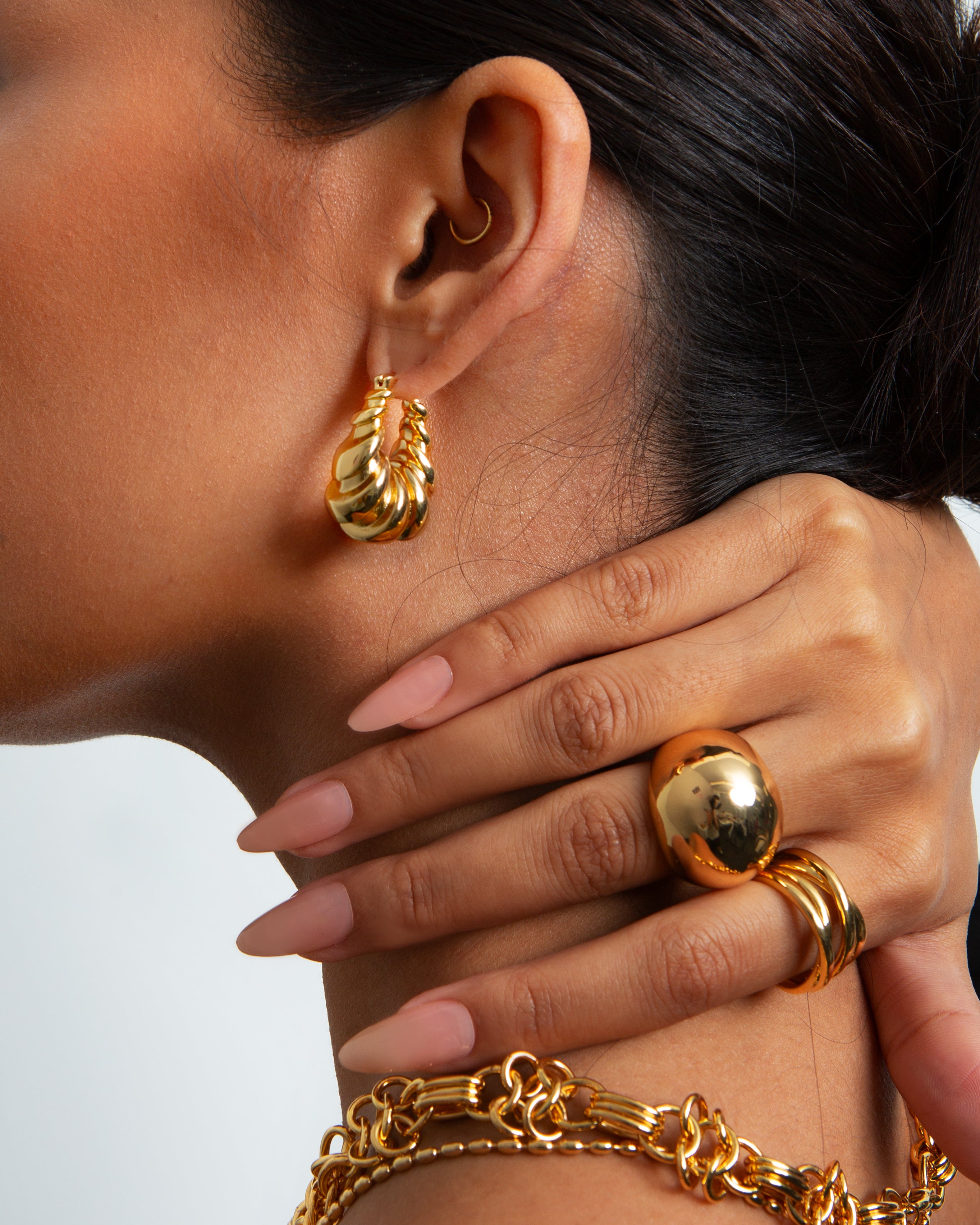 Croissant Hoop Earrings in Gold