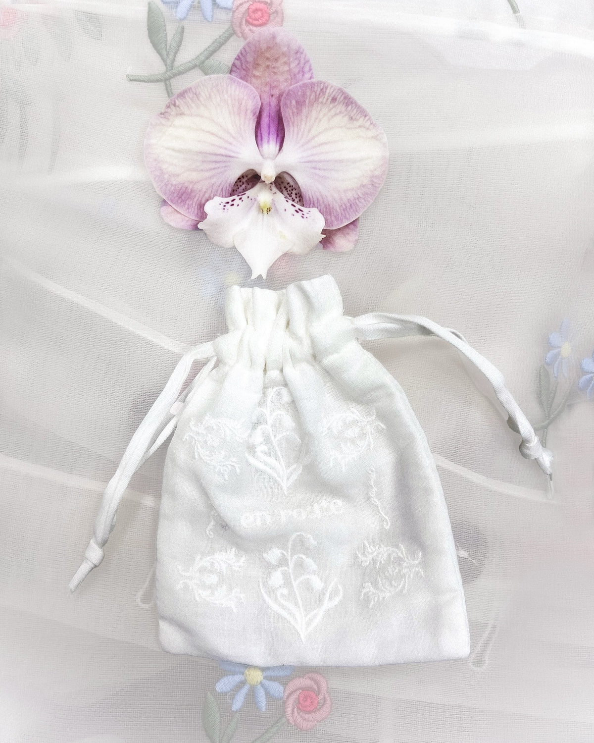 Lily of the Valley Jewelry Pouch - en route jewelry