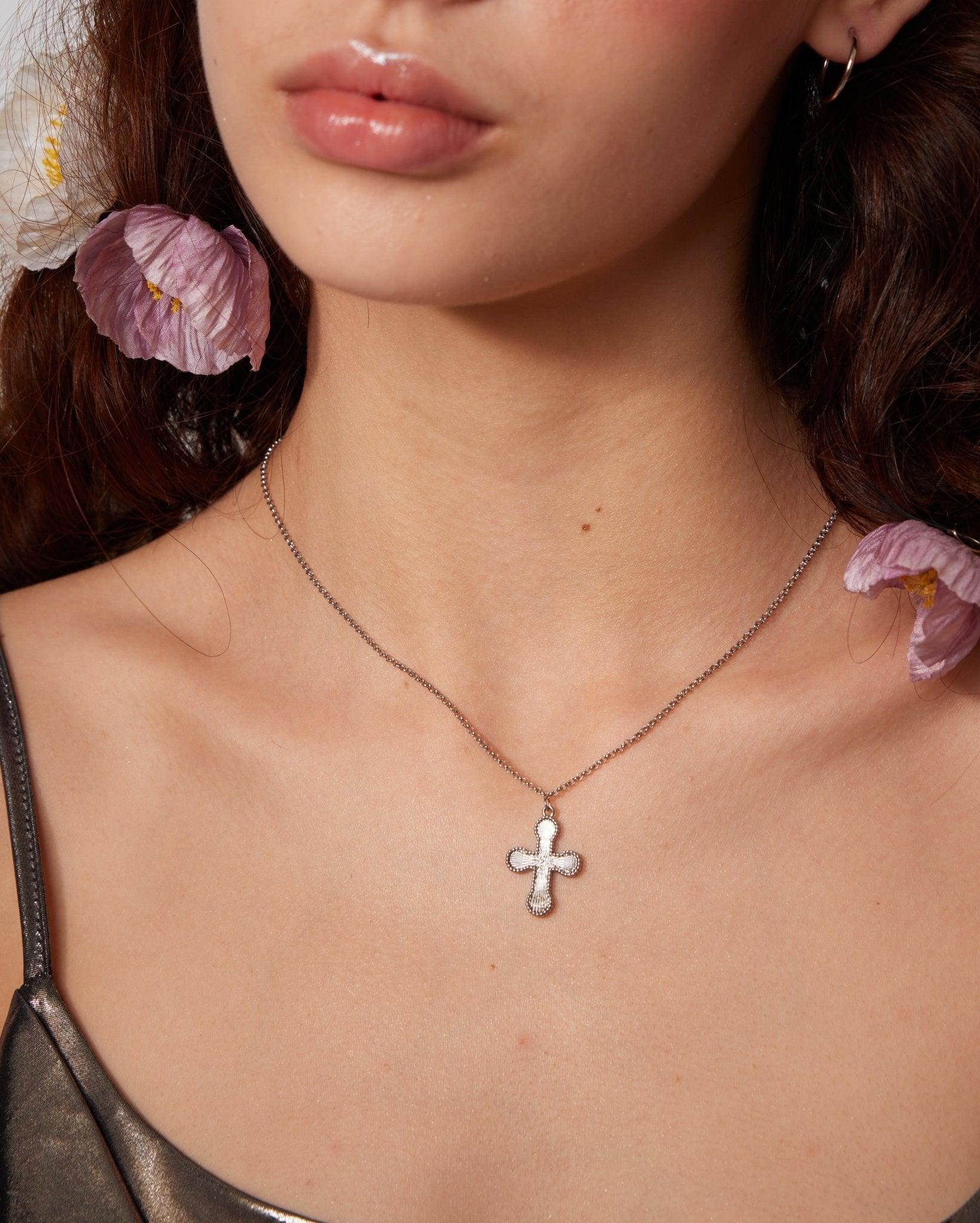 Mini Cross Pendant Necklace in Silver - En Route Jewelry