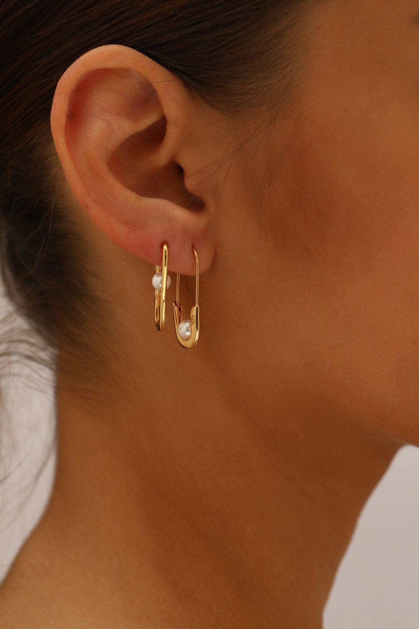 Mini Safety Pin Earrings - En Route Jewelry