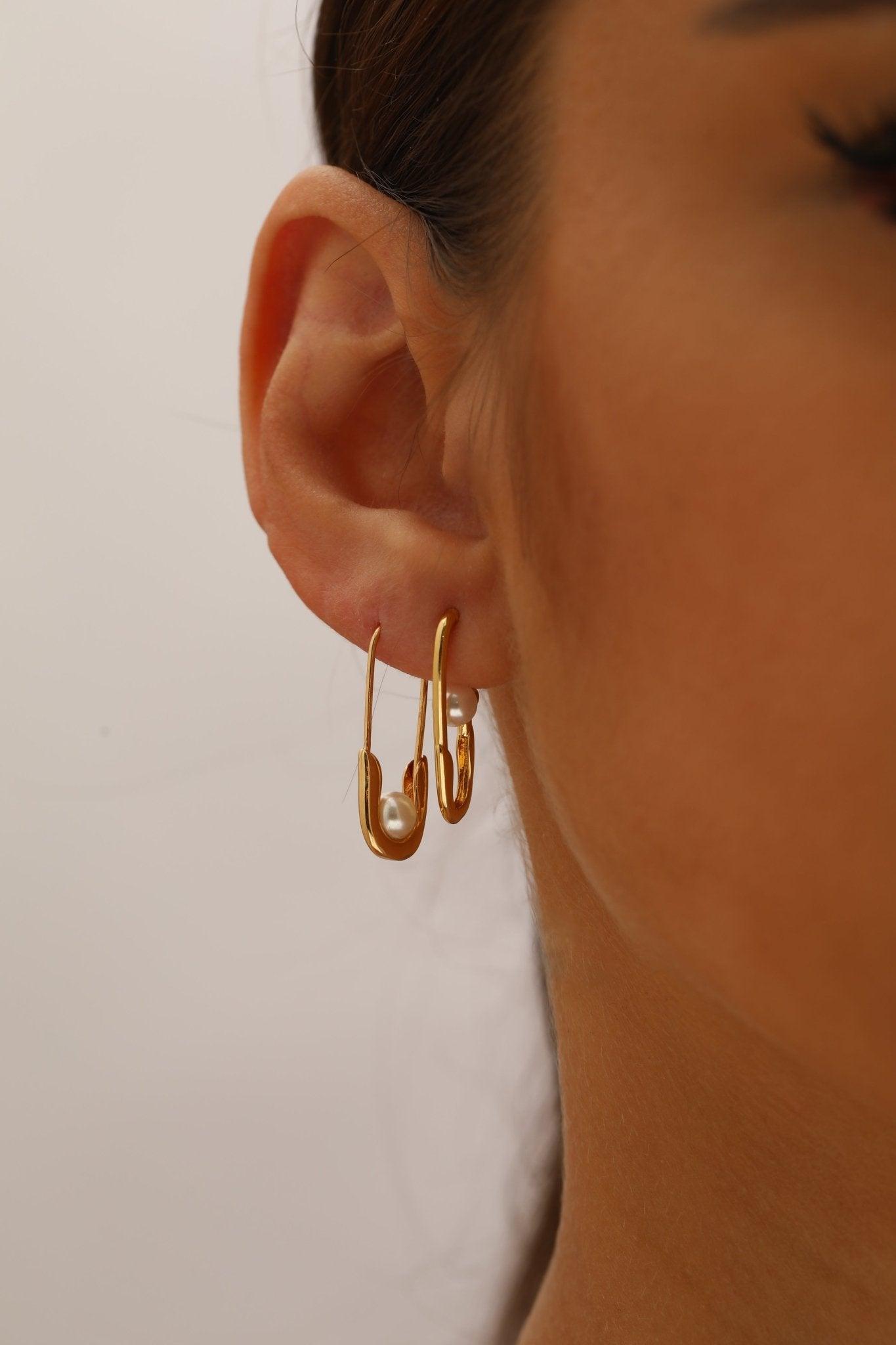 Mini Safety Pin Earrings - En Route Jewelry