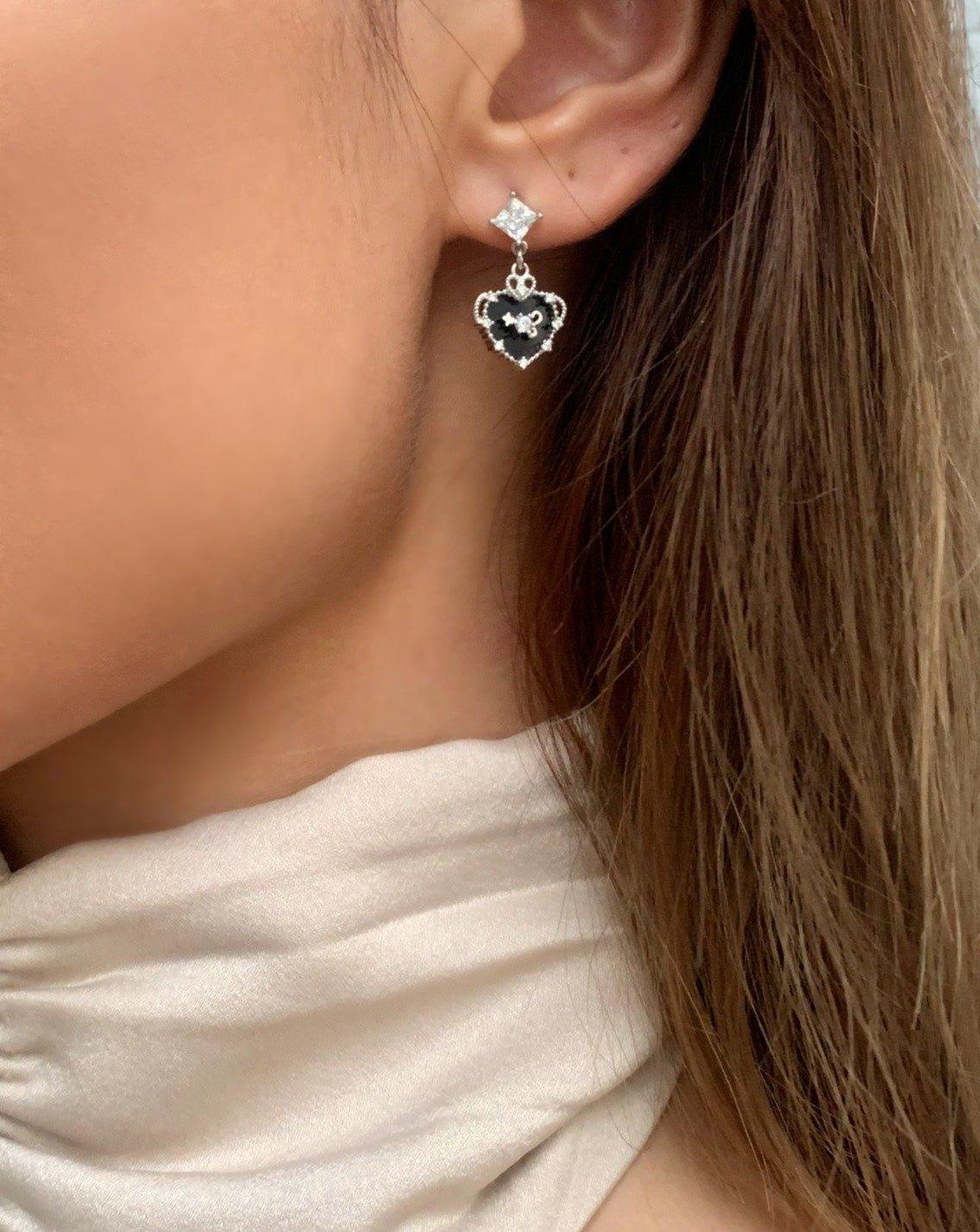 Mira Earrings in Silver - En Route Jewelry