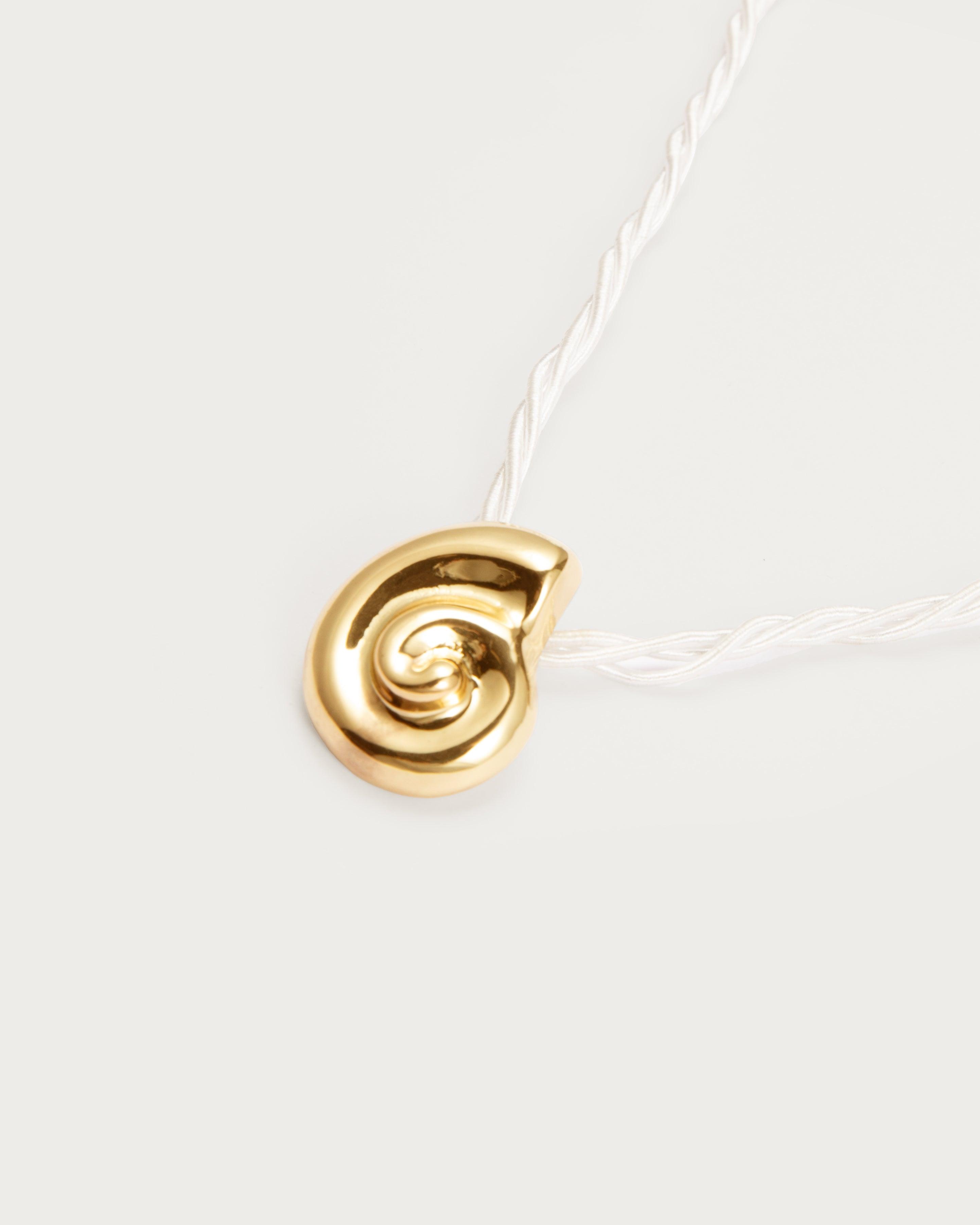 Nautilus Shell Cord Necklace - En Route Jewelry