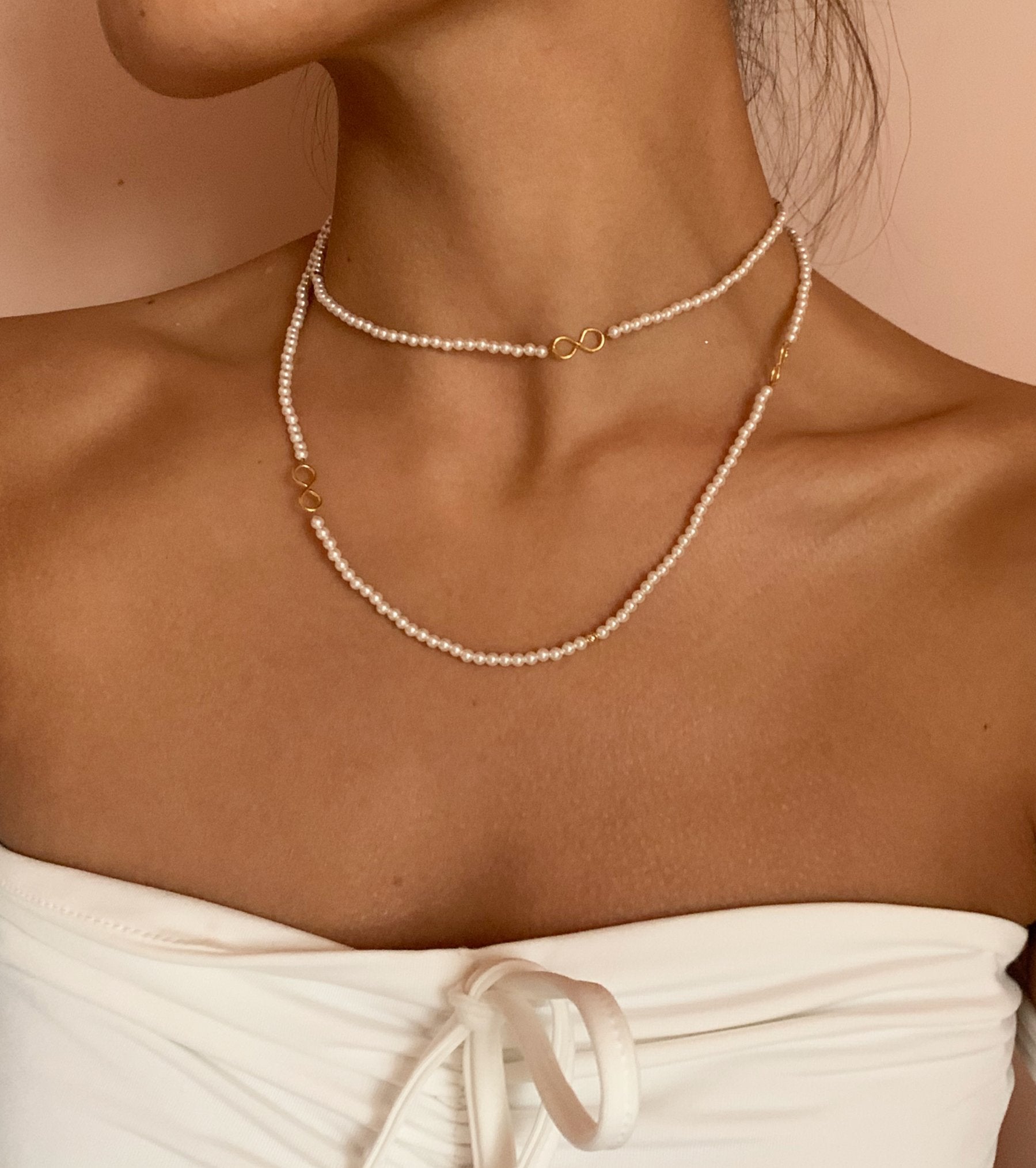 Infinity Pearl Layered Collar