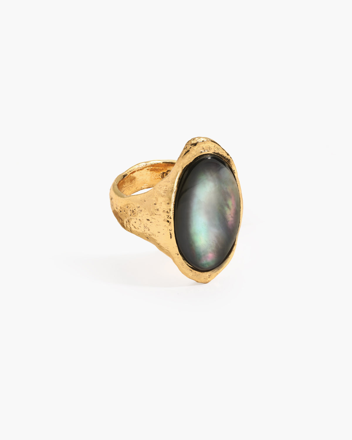 Midnight Oval Shell Ring