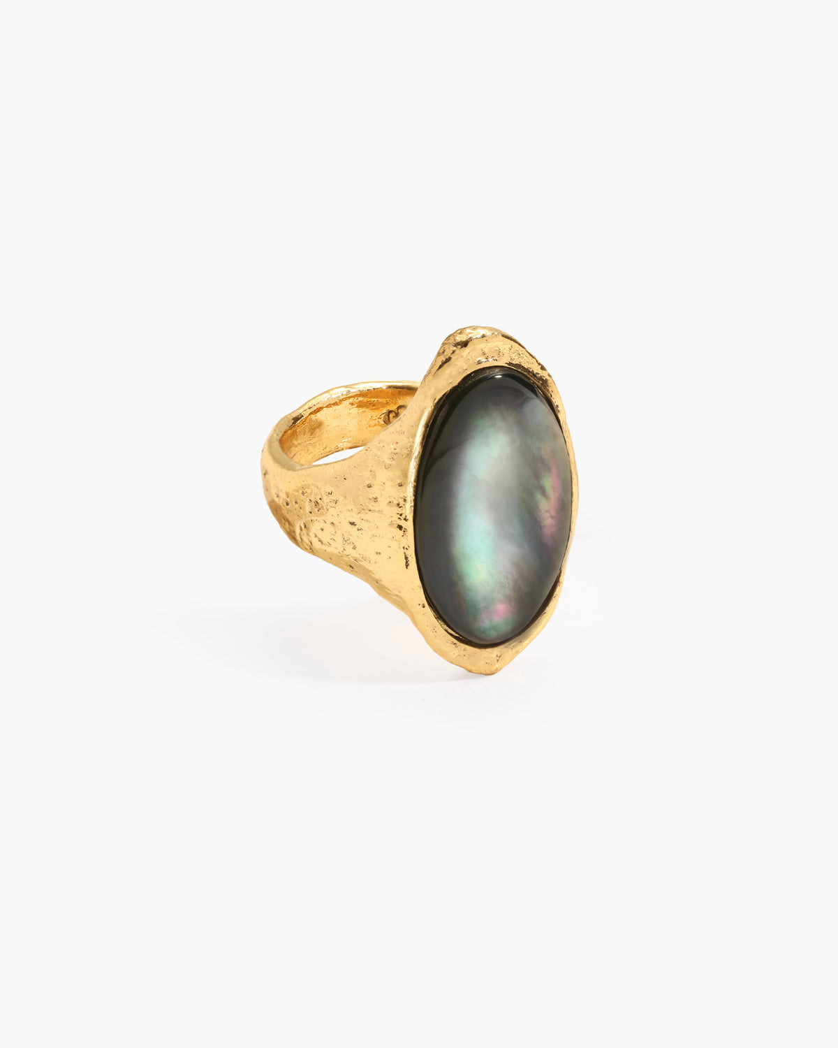 Midnight Oval Shell Ring