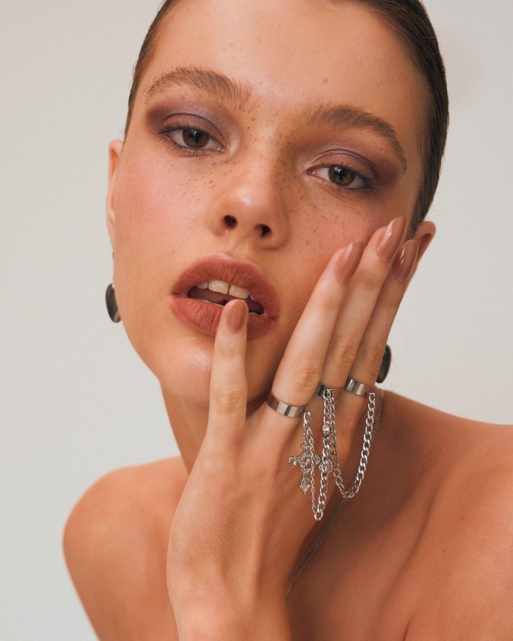 Trinity Chained Hoops Ring - En Route Jewelry